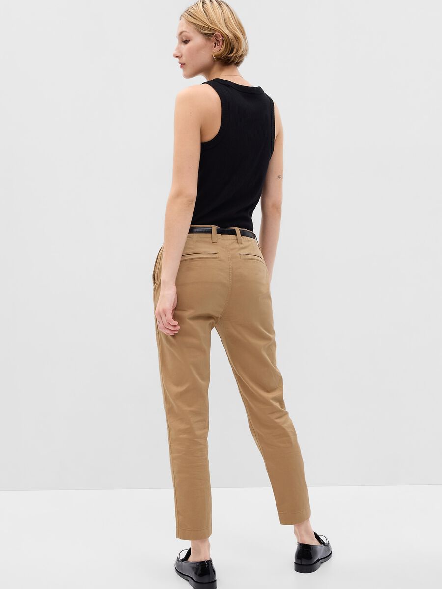Slim-fit mid-rise chino trousers Woman_1