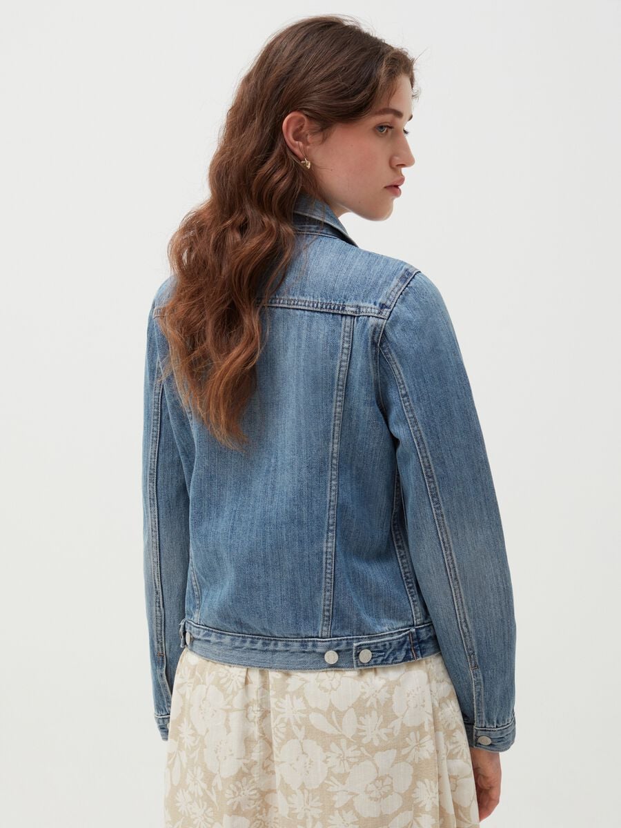 Giacca corta in denim Donna_2
