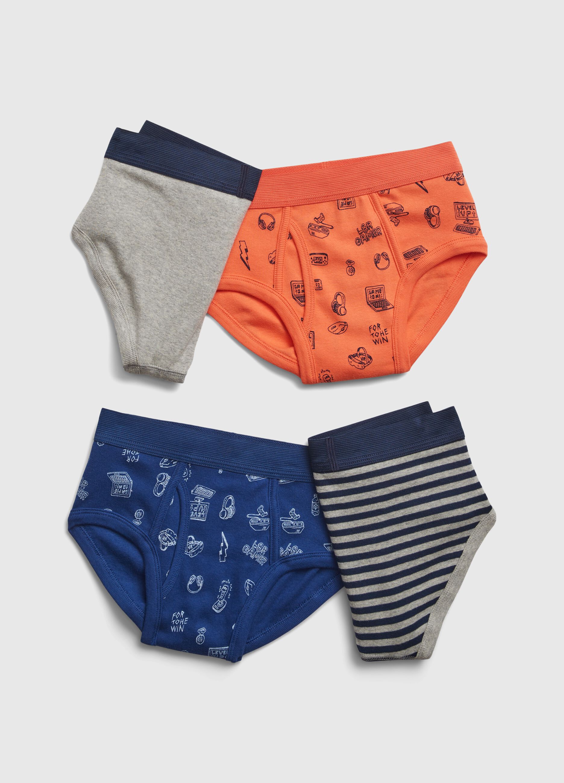 Four-pack briefs with stripes and gamers print
