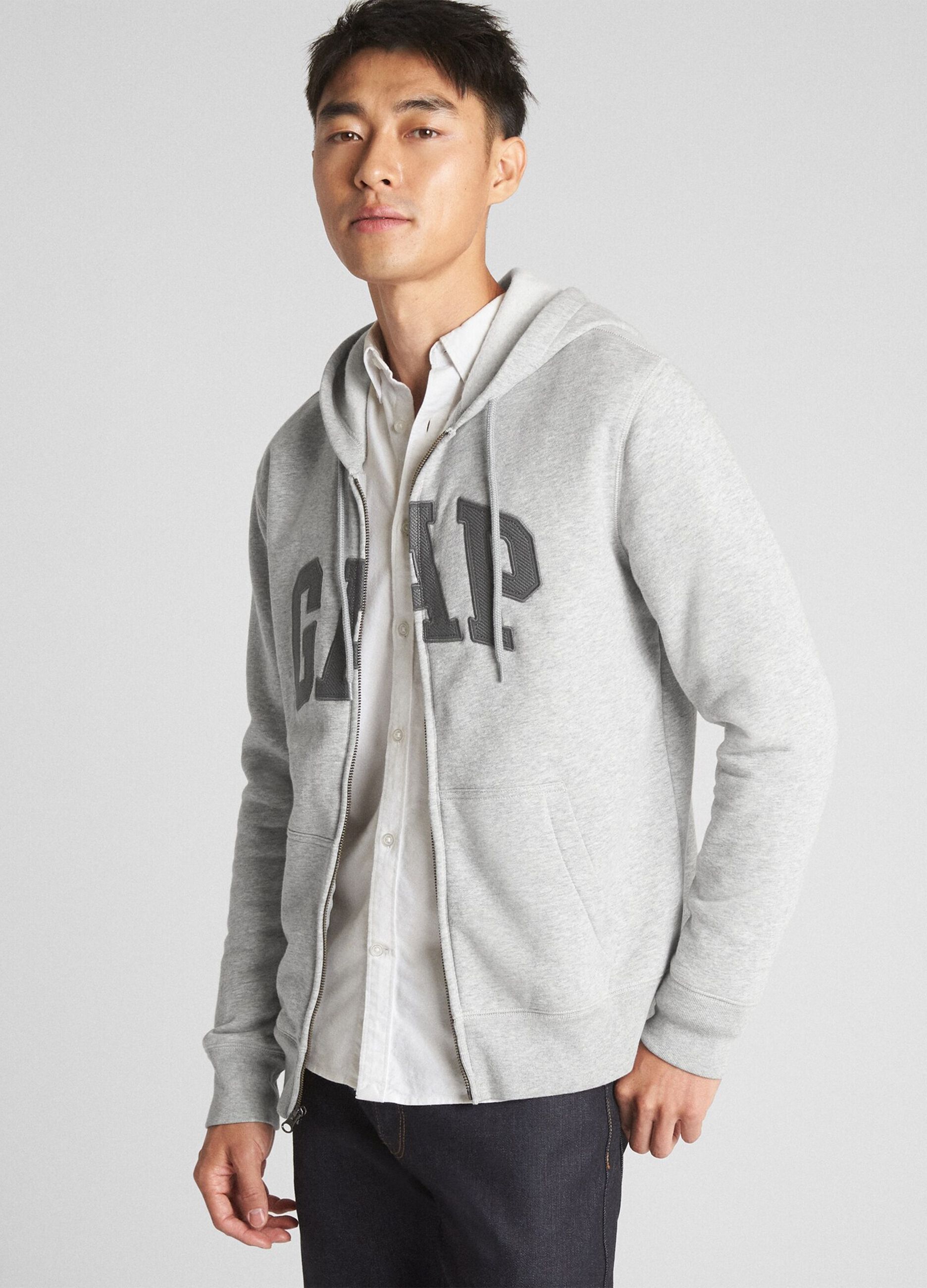 Full-zip sweatshirt with hood and logo patch