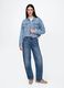 Giacca cropped in denim con bordi sfrangiati_2