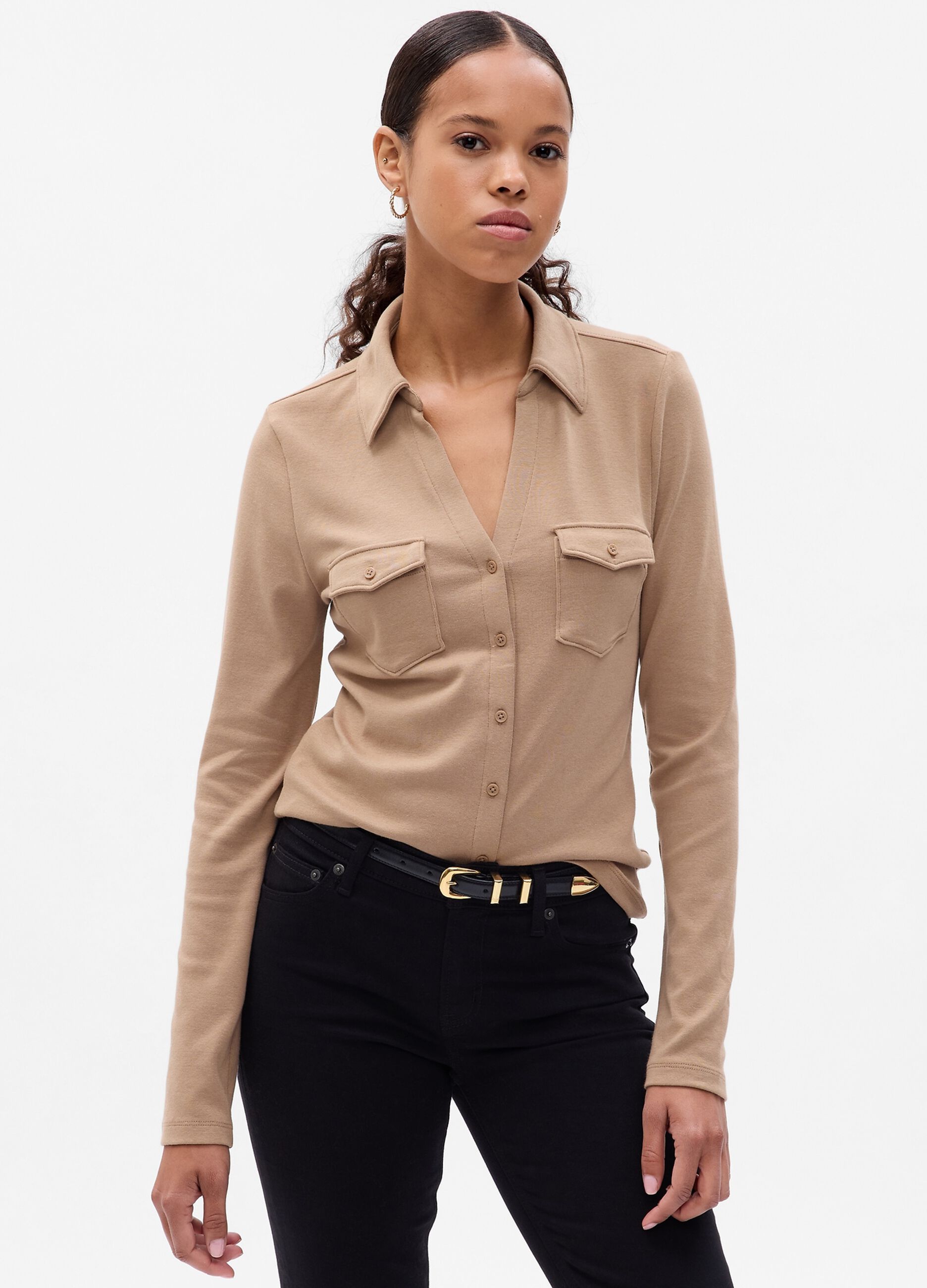 Long-sleeved T-shirt with collar