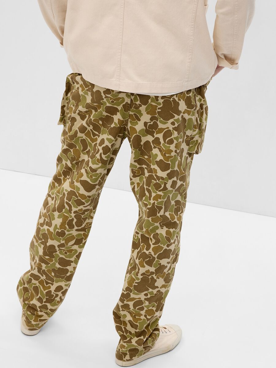Pantaloni cargo camouflage Uomo_1