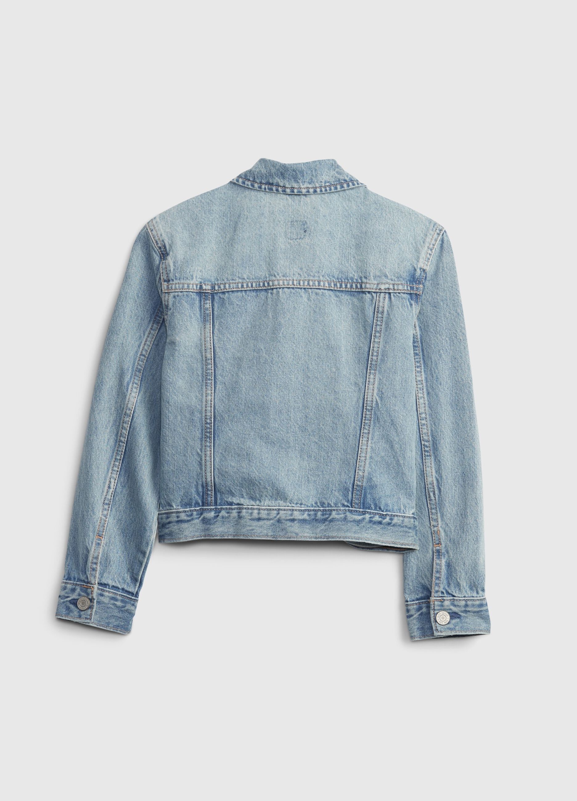 Denim jacket with pockets_2