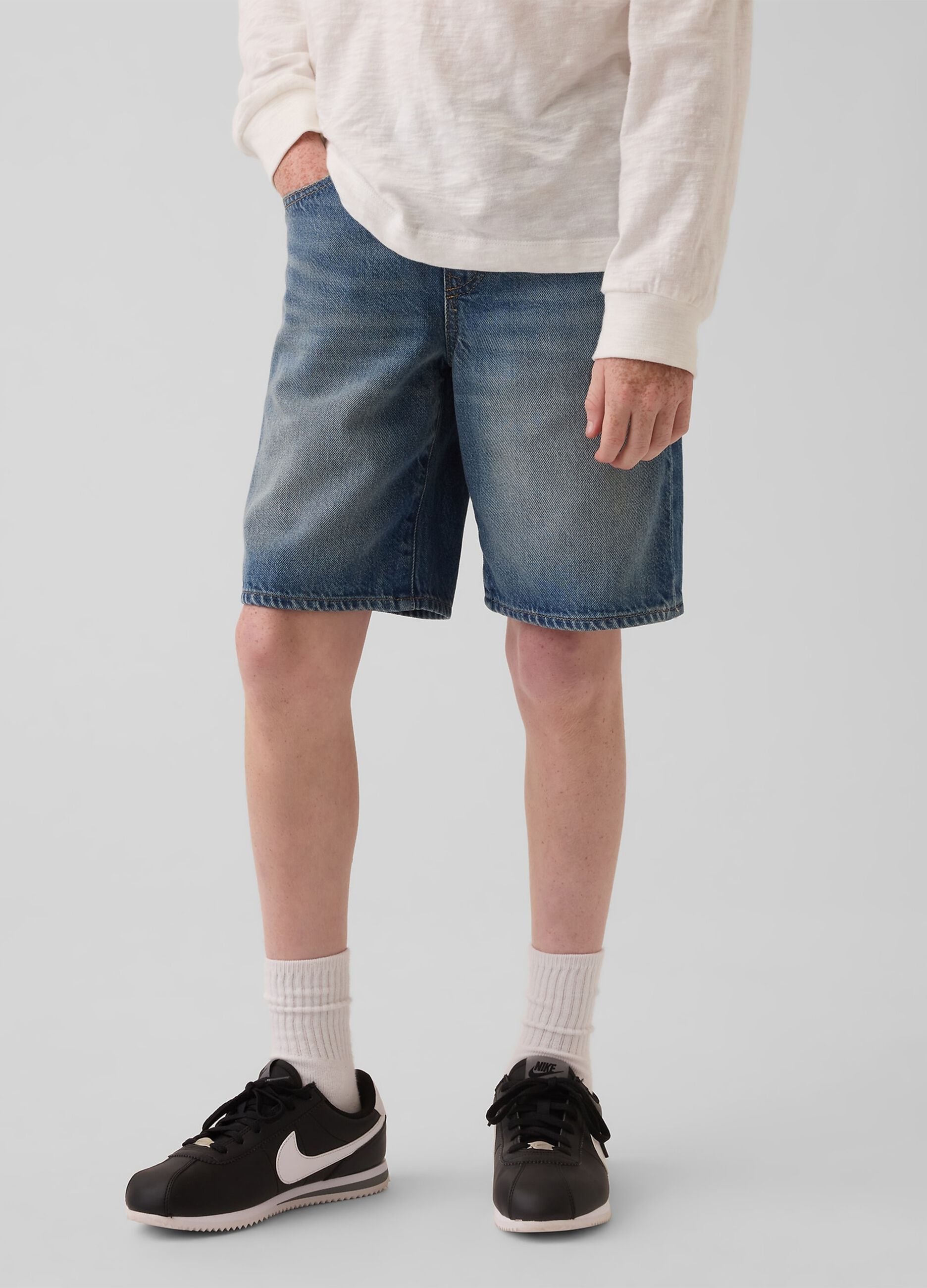 Shorts denim in misto cotone e lyocell