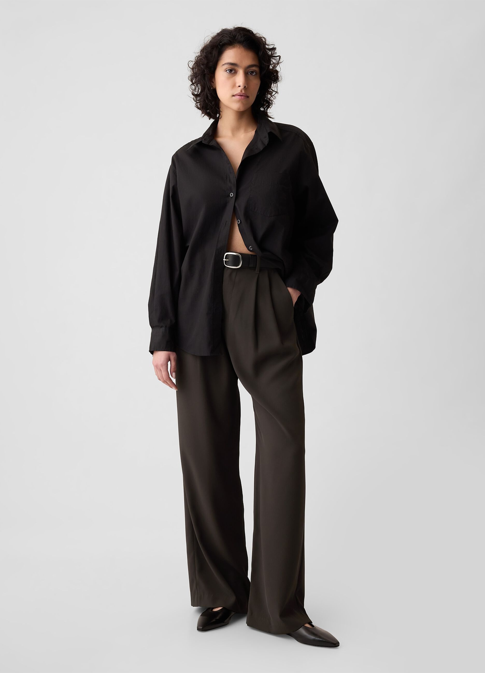 Pantalone a gamba larga con pinces