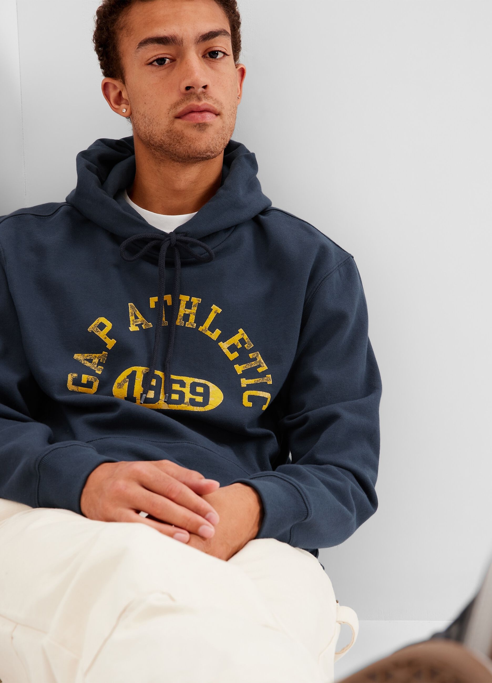 Hoodie with printed vintage logo
