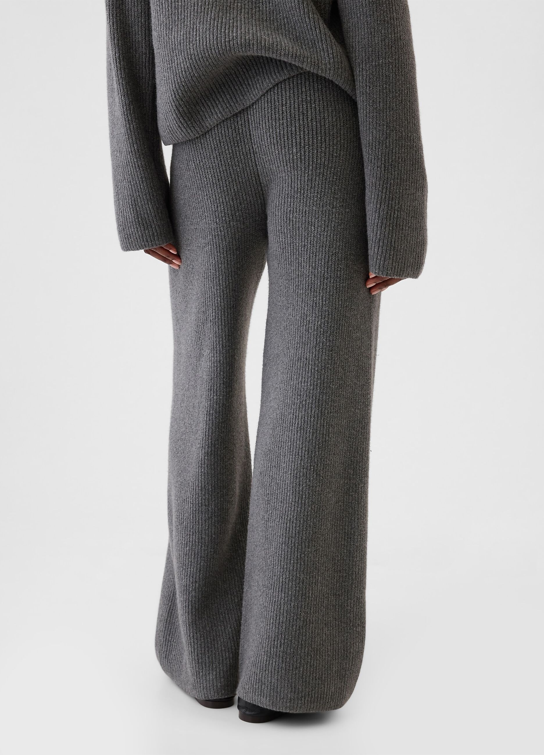 Pantalone a gamba larga a coste inglesi_2