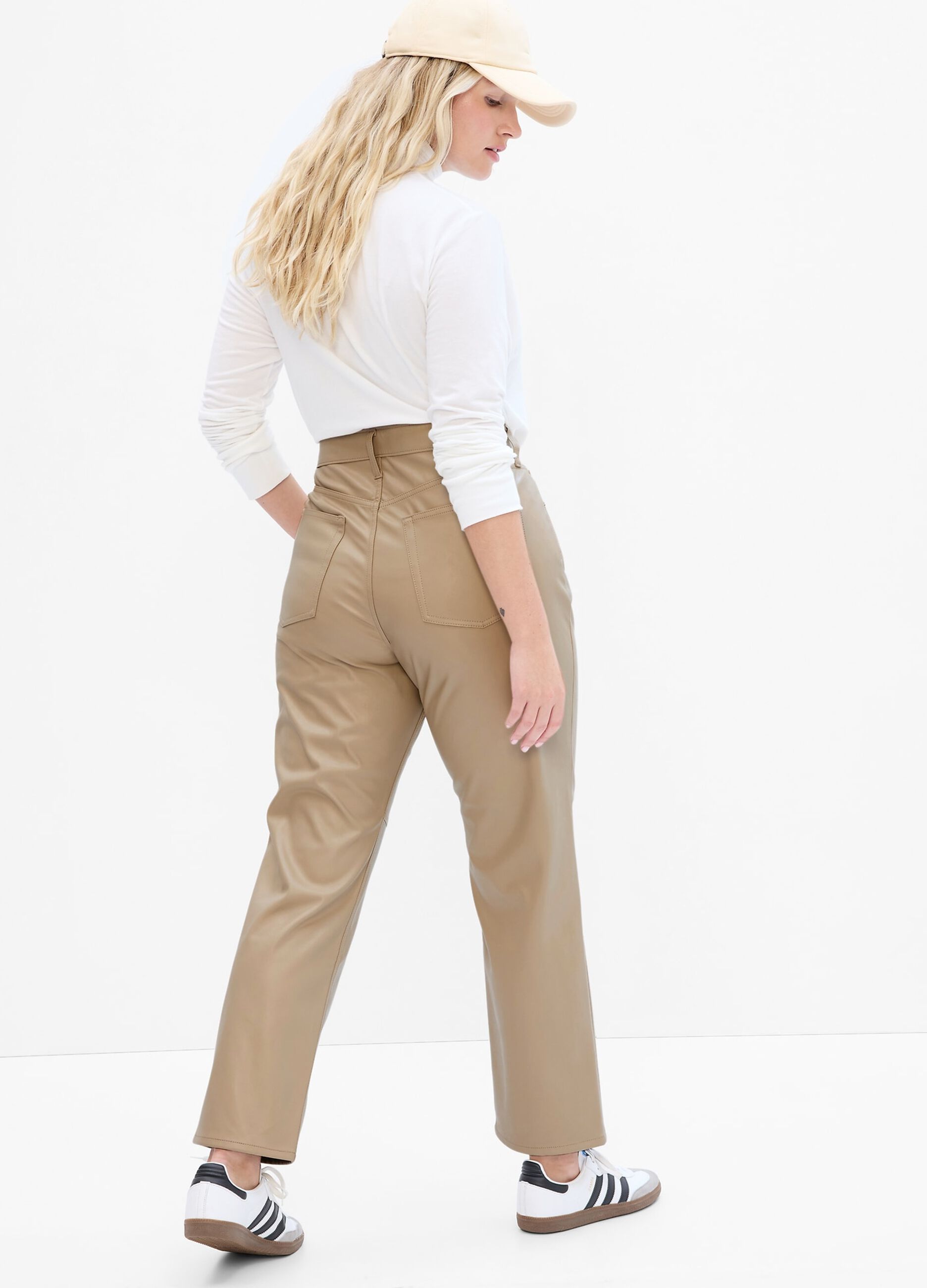 Pantalone straight fit effetto lucido_4