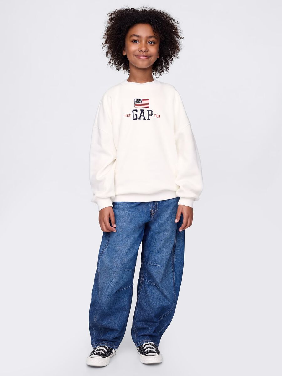 Felpa bianca GAP Kids con logo e stampa bandiera Bambina_1