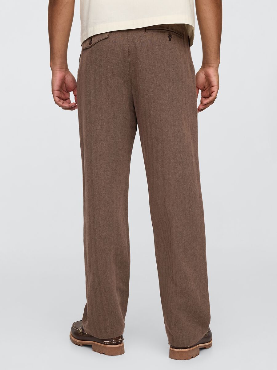 Brown Linen and Cotton Trousers Man_2