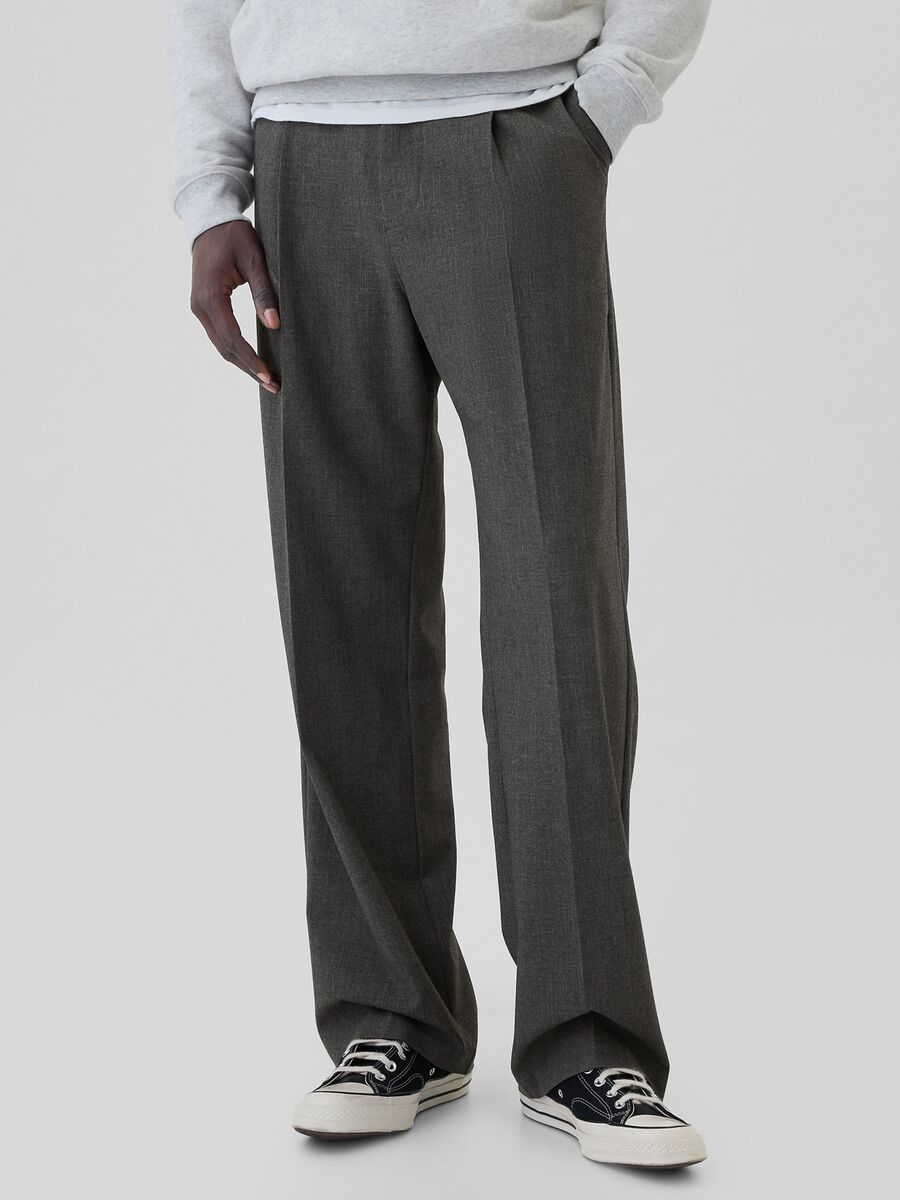 Loose-fit trousers with darts Man_1