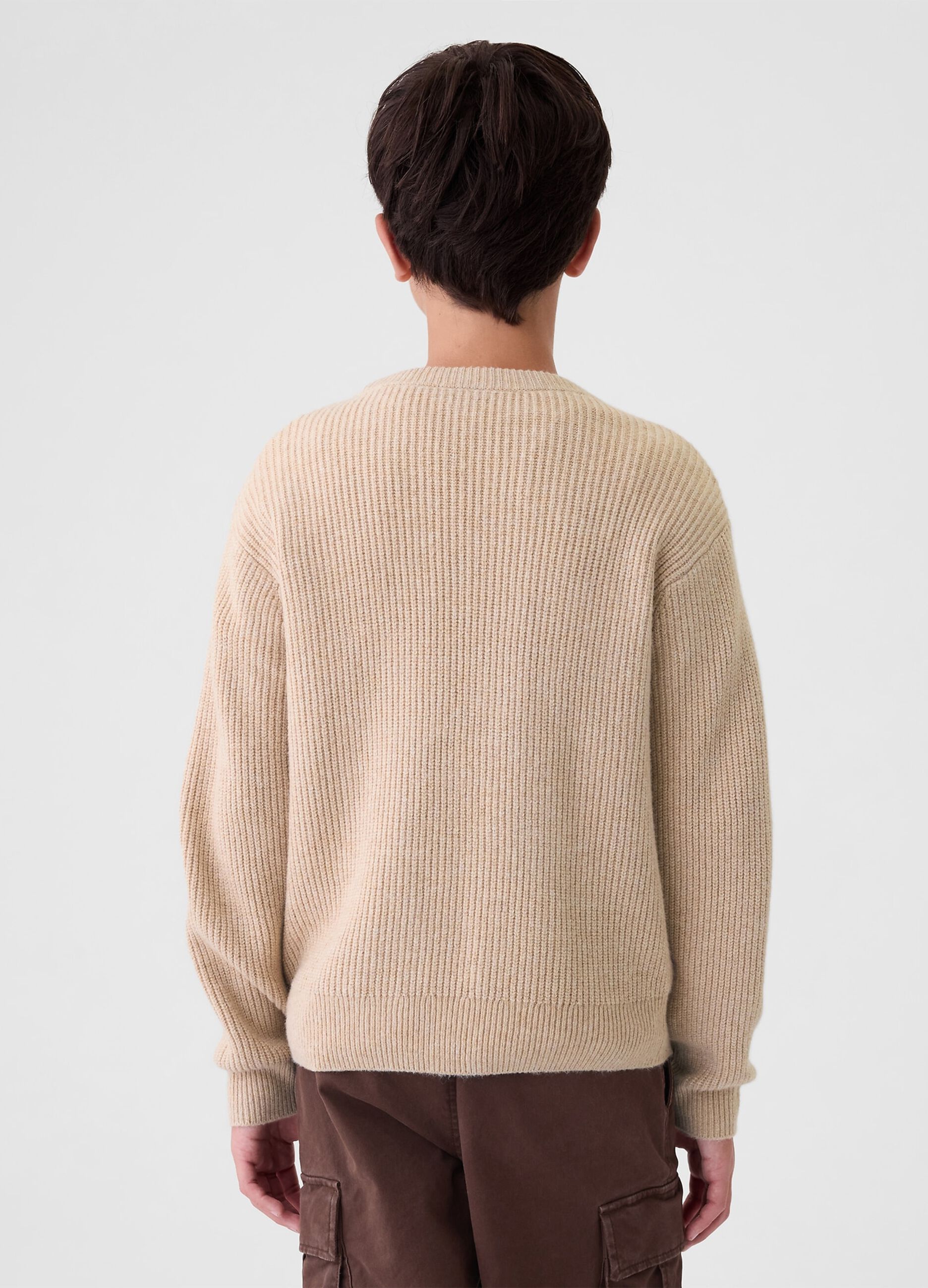 Pullover con lavorazione a coste inglesi_2
