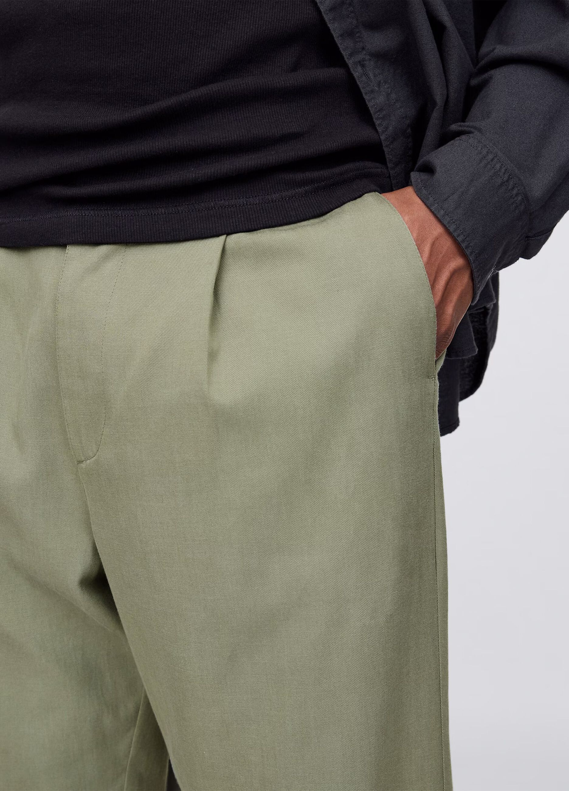 Green wide-leg trousers in Lyocell and cotton_4