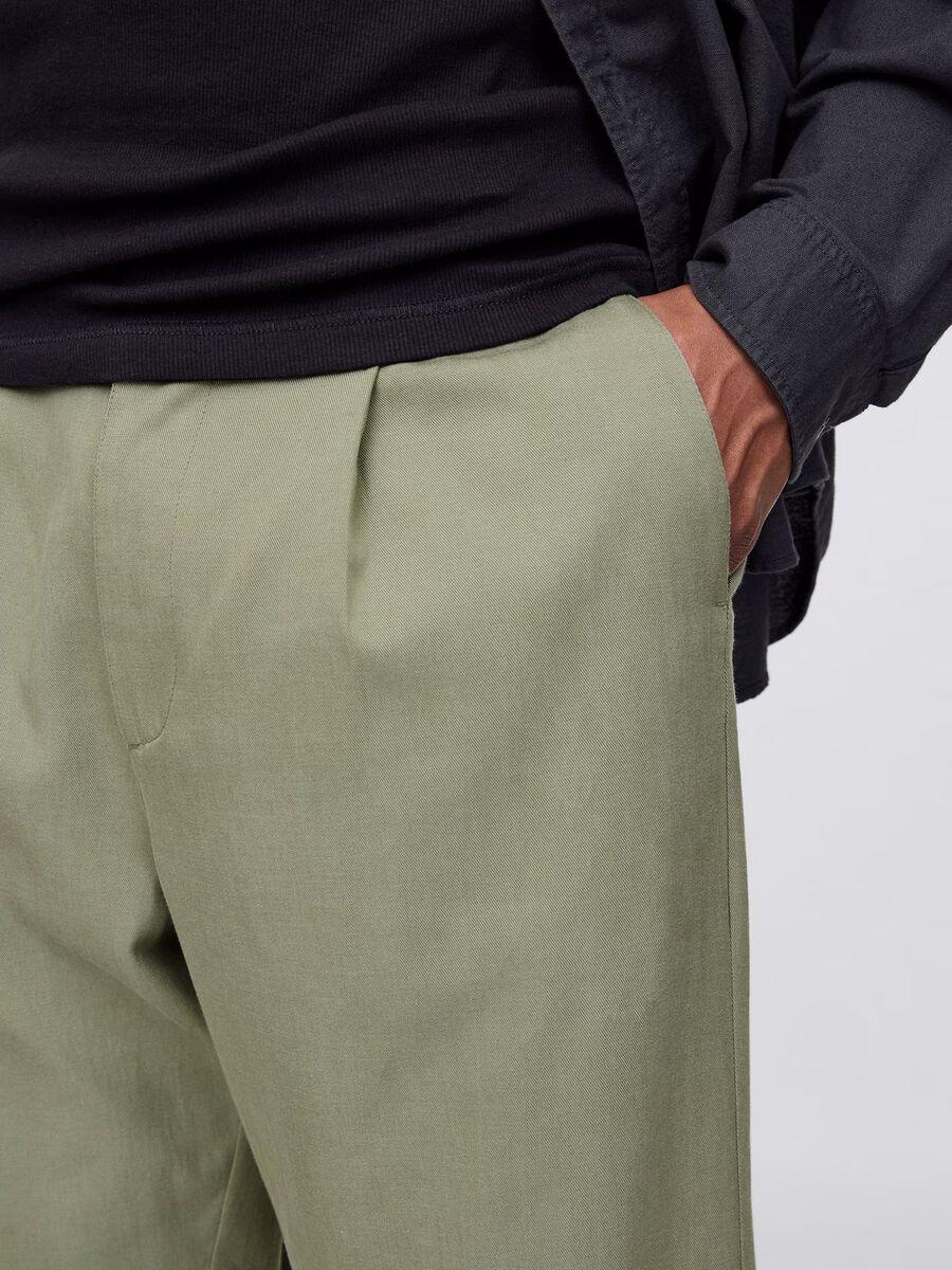 Light green Lyocell and cotton trousers Man_4