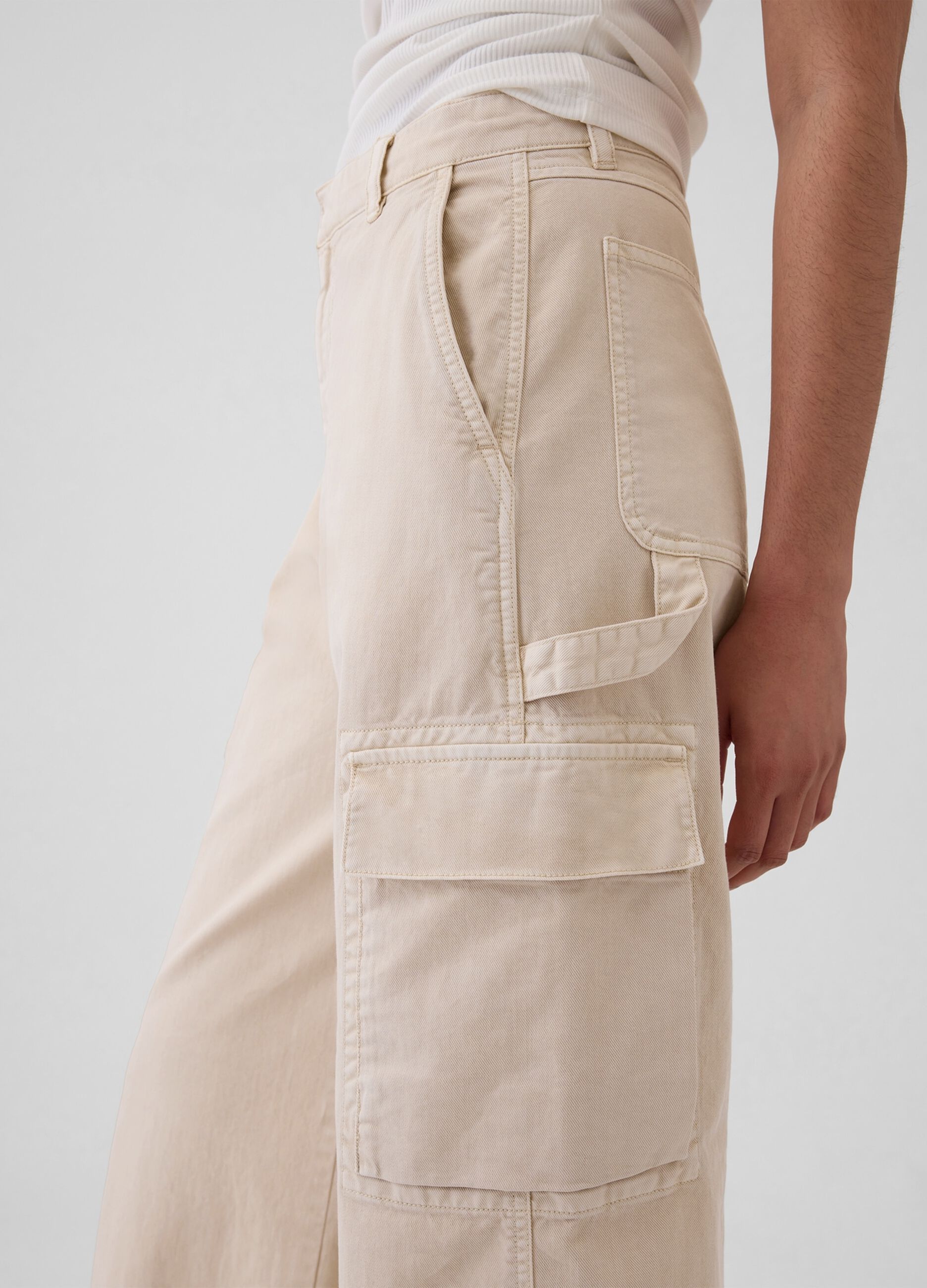 Pantalone cargo baggy fit_4