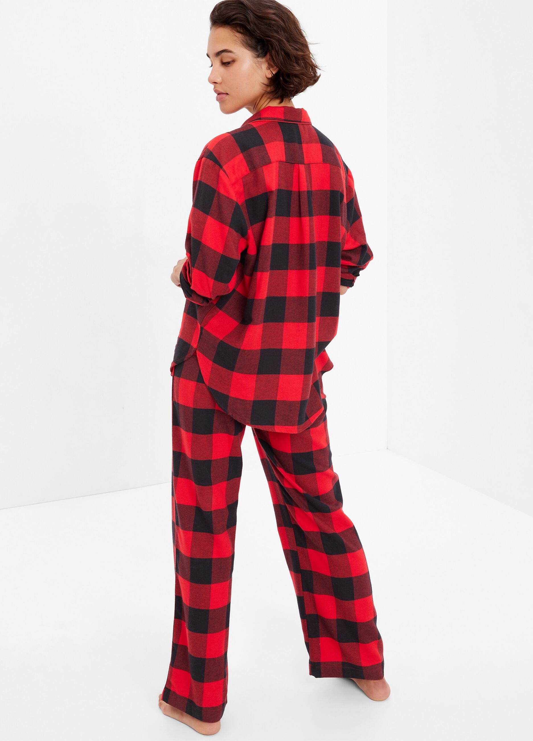 Long pyjamas in check flannel
