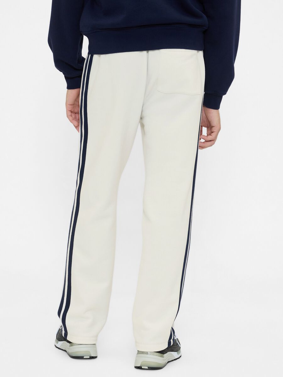 Men's White Trousers in Cotton and Polyester Blend Man_2