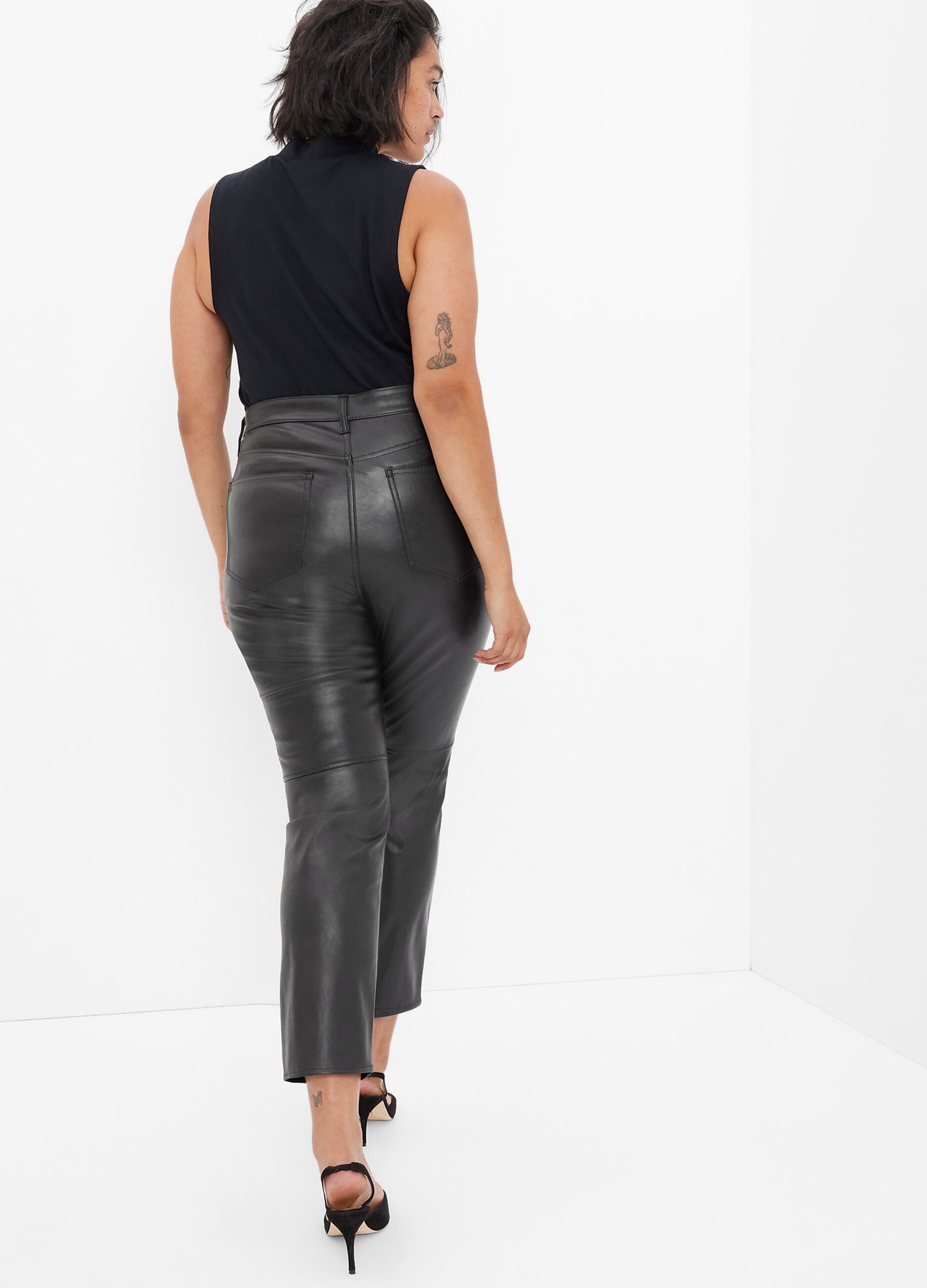 Pantaloni slim fit effetto lucido_3