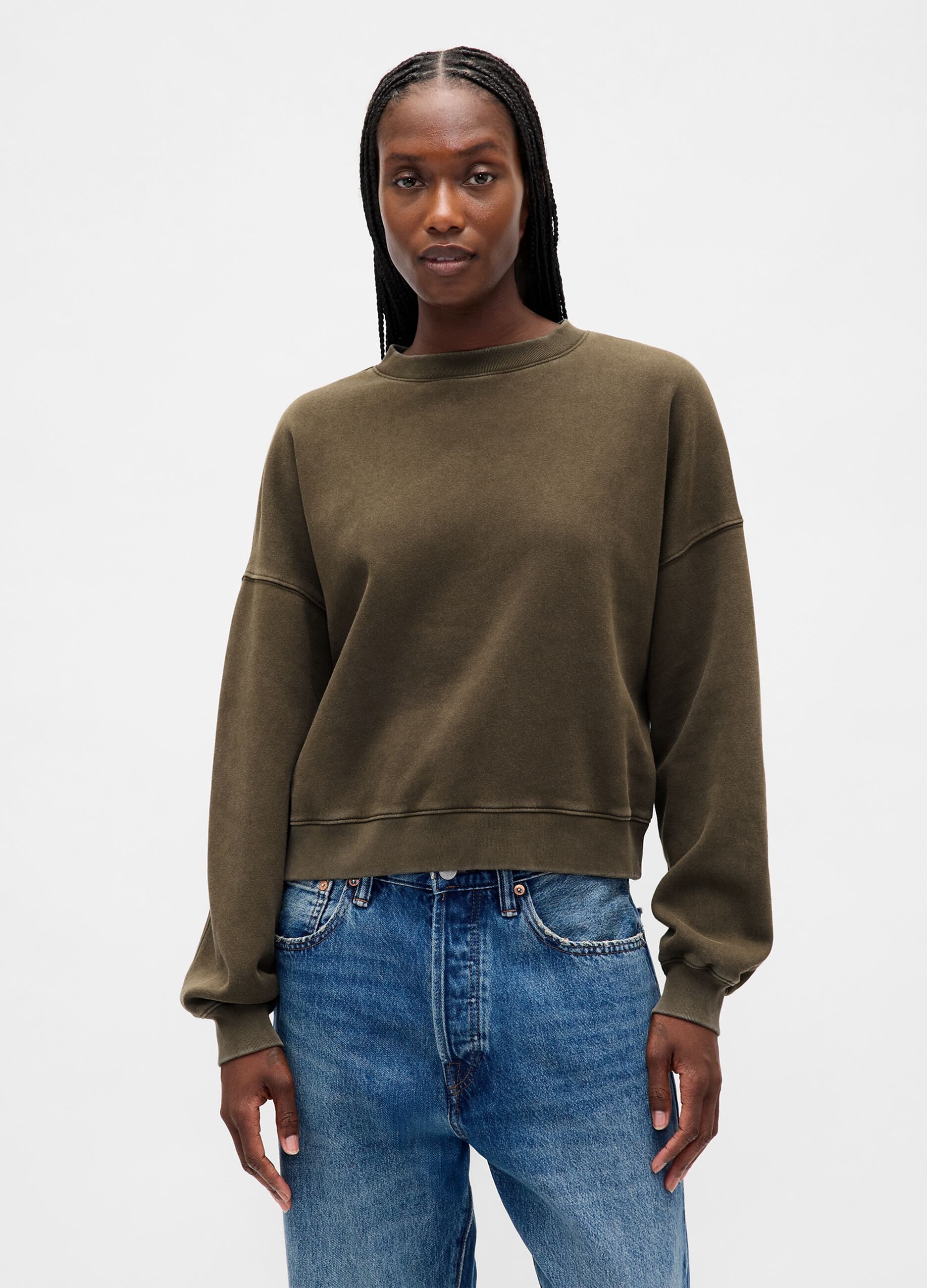 Green sweatshirt with round neck