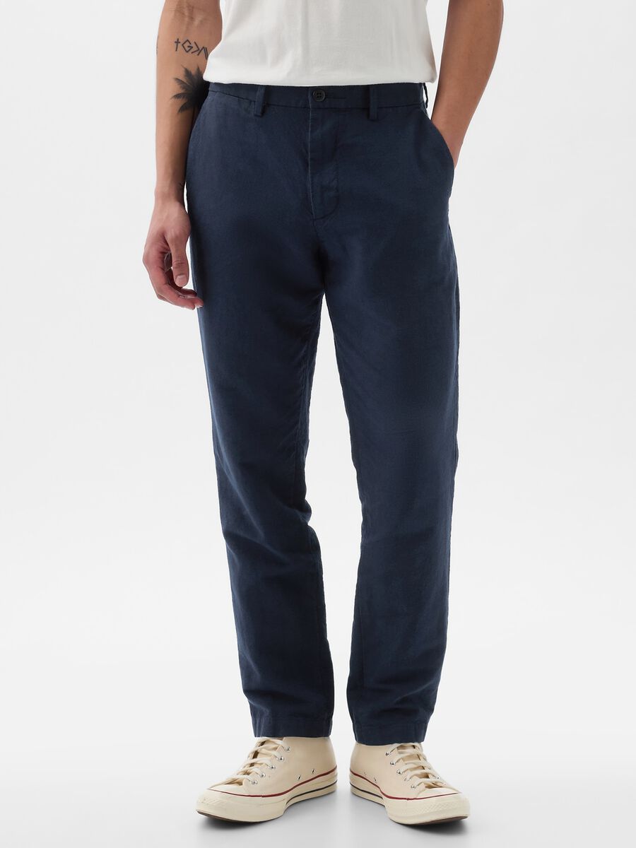 Slim-fit trousers in linen and cotton Man_3