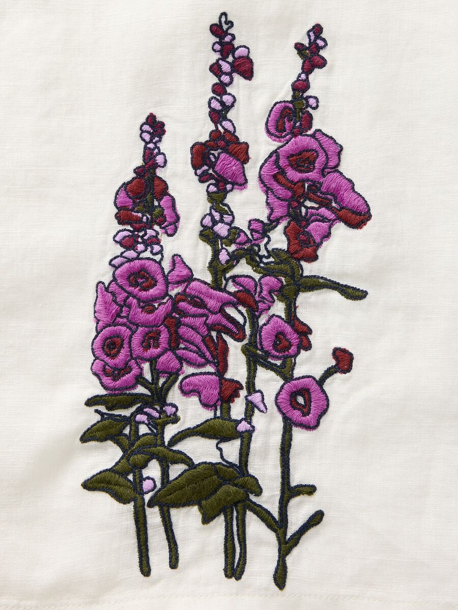 Camicia bianca con ricamo floreale Uomo_4