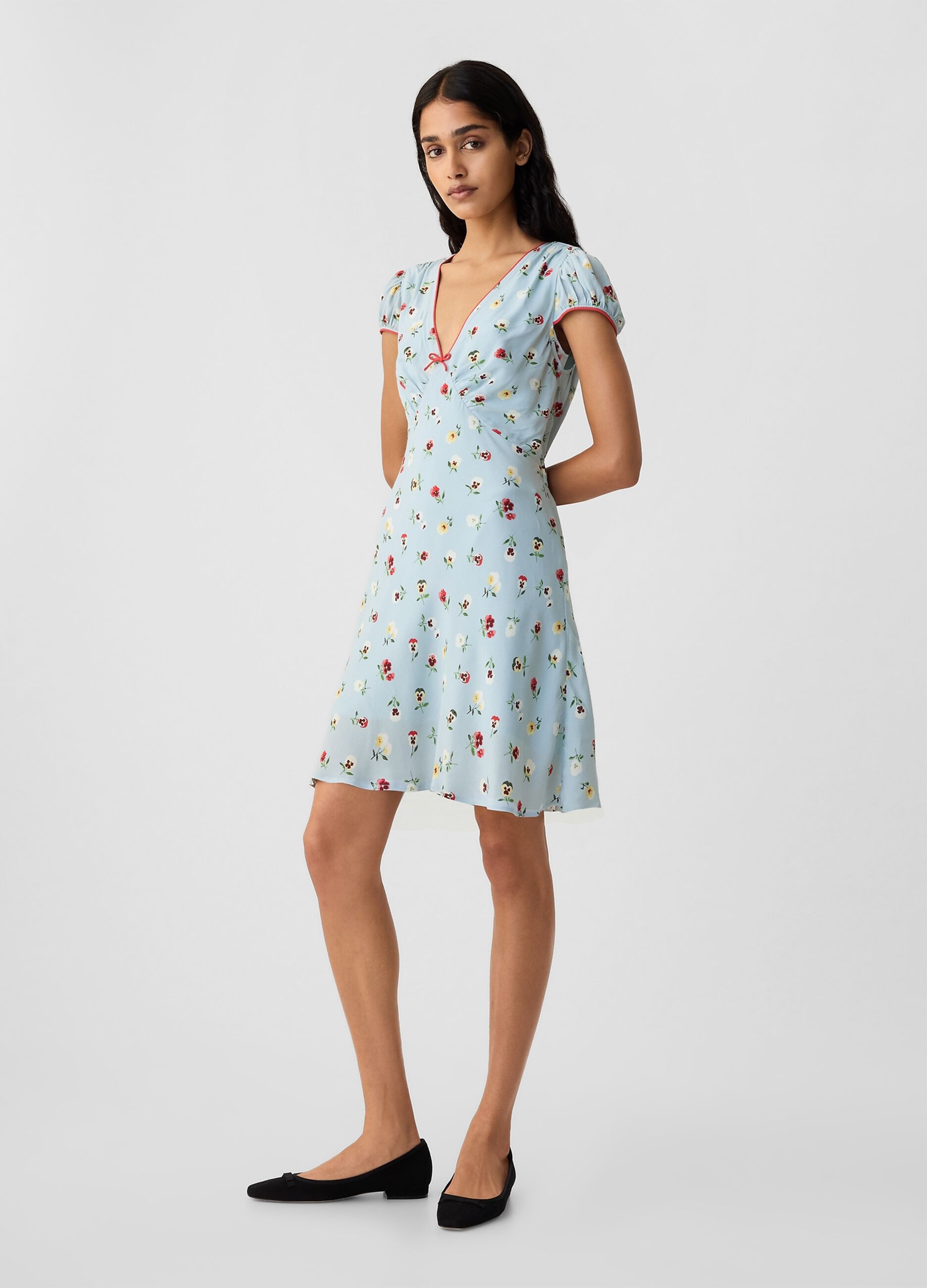 GAP x DÔEN Vestito midi floreale_1