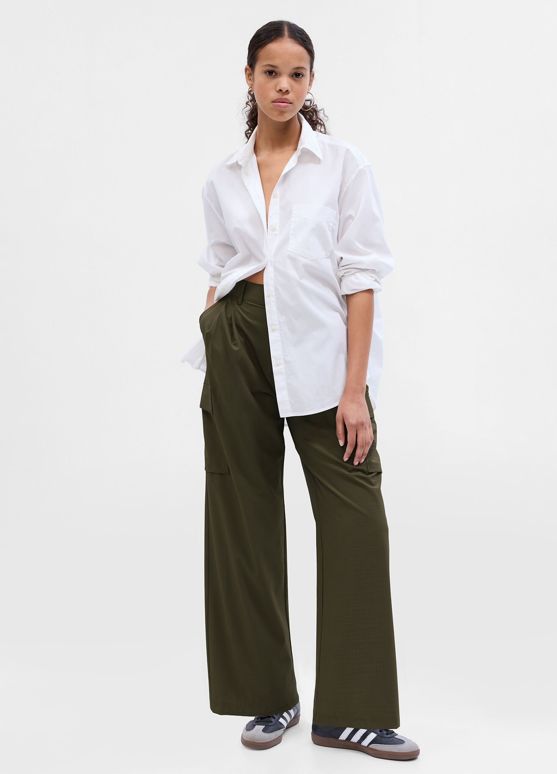 Pantaloni parachute wide leg con trama ripstop