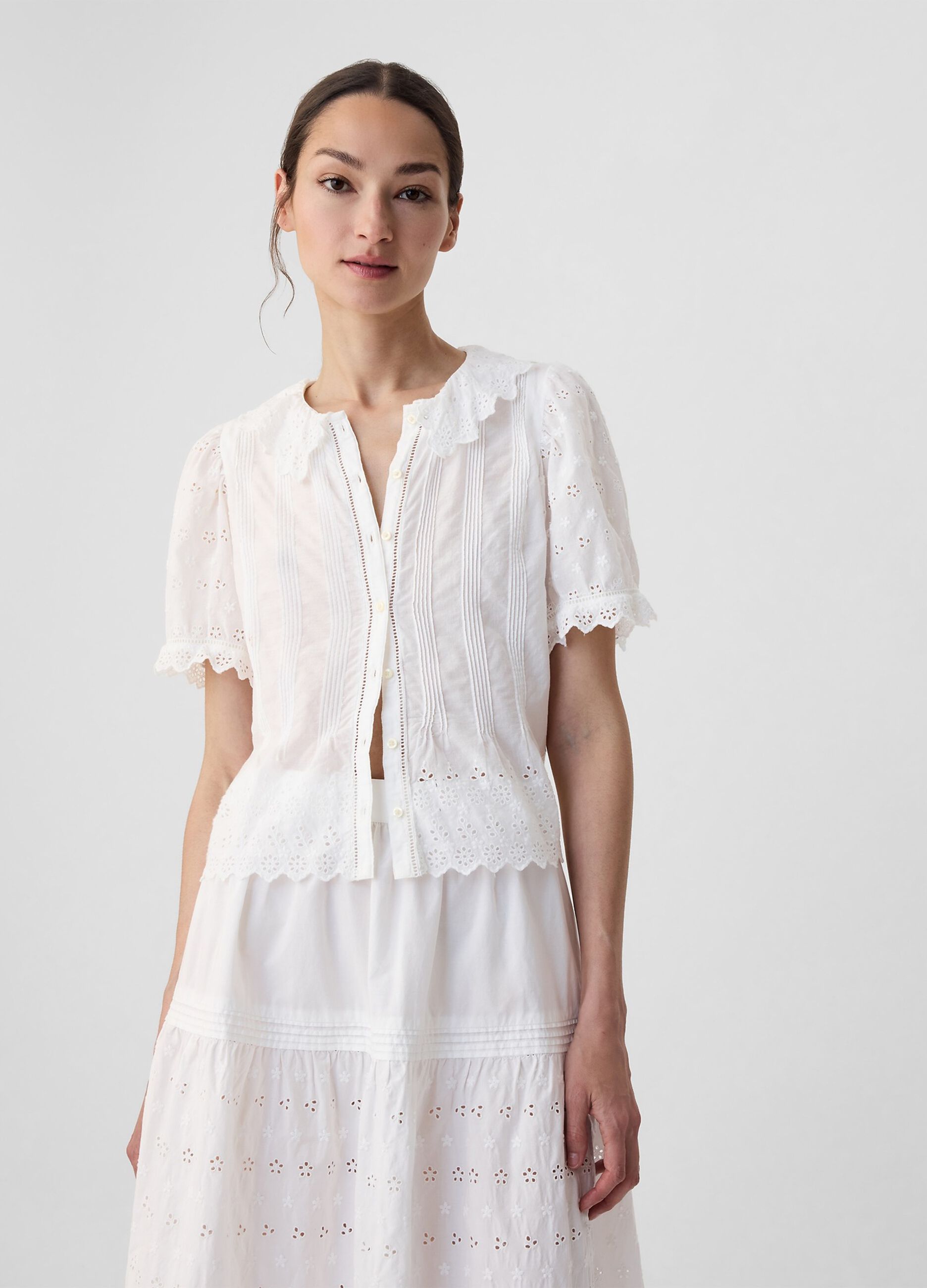 GAP x DÔEN Blusa in sangallo_1