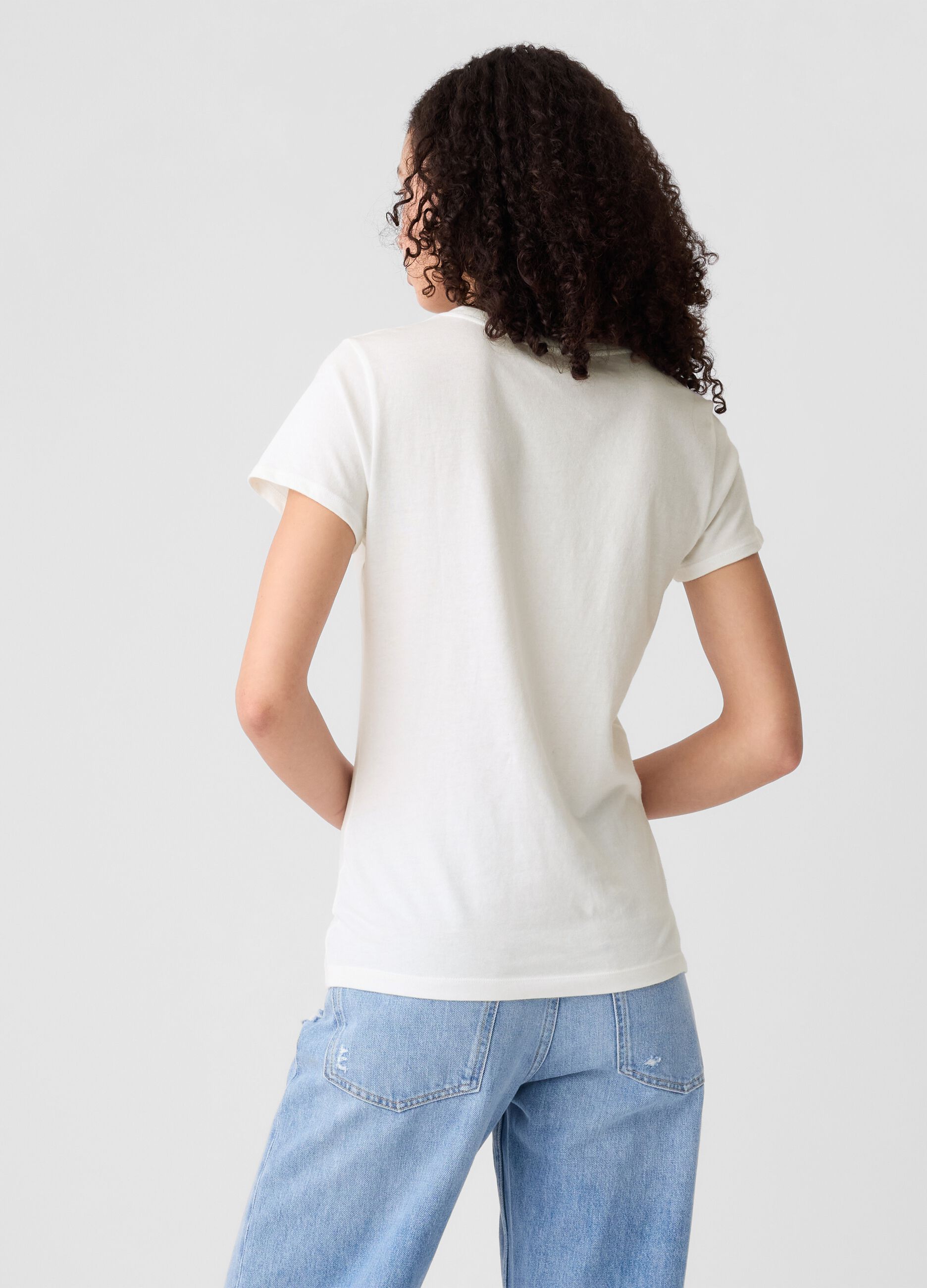 T-shirt con stampa logo floreale_1