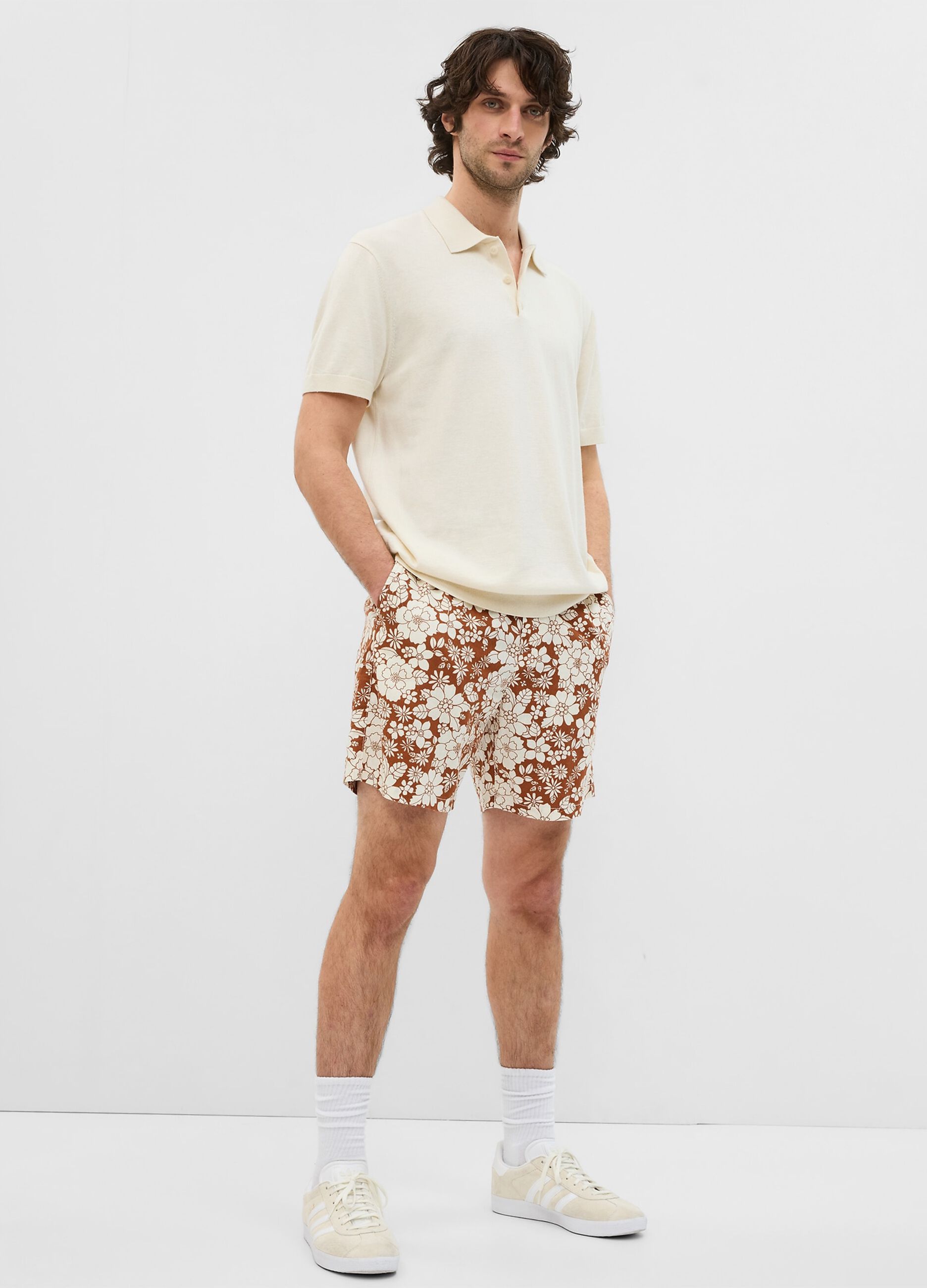 Shorts in lino e cotone con stampa floreale