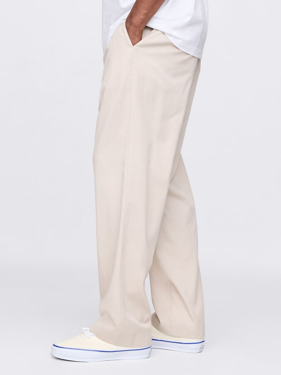 Casual beige trousers in Lyocell and cotton Man_3