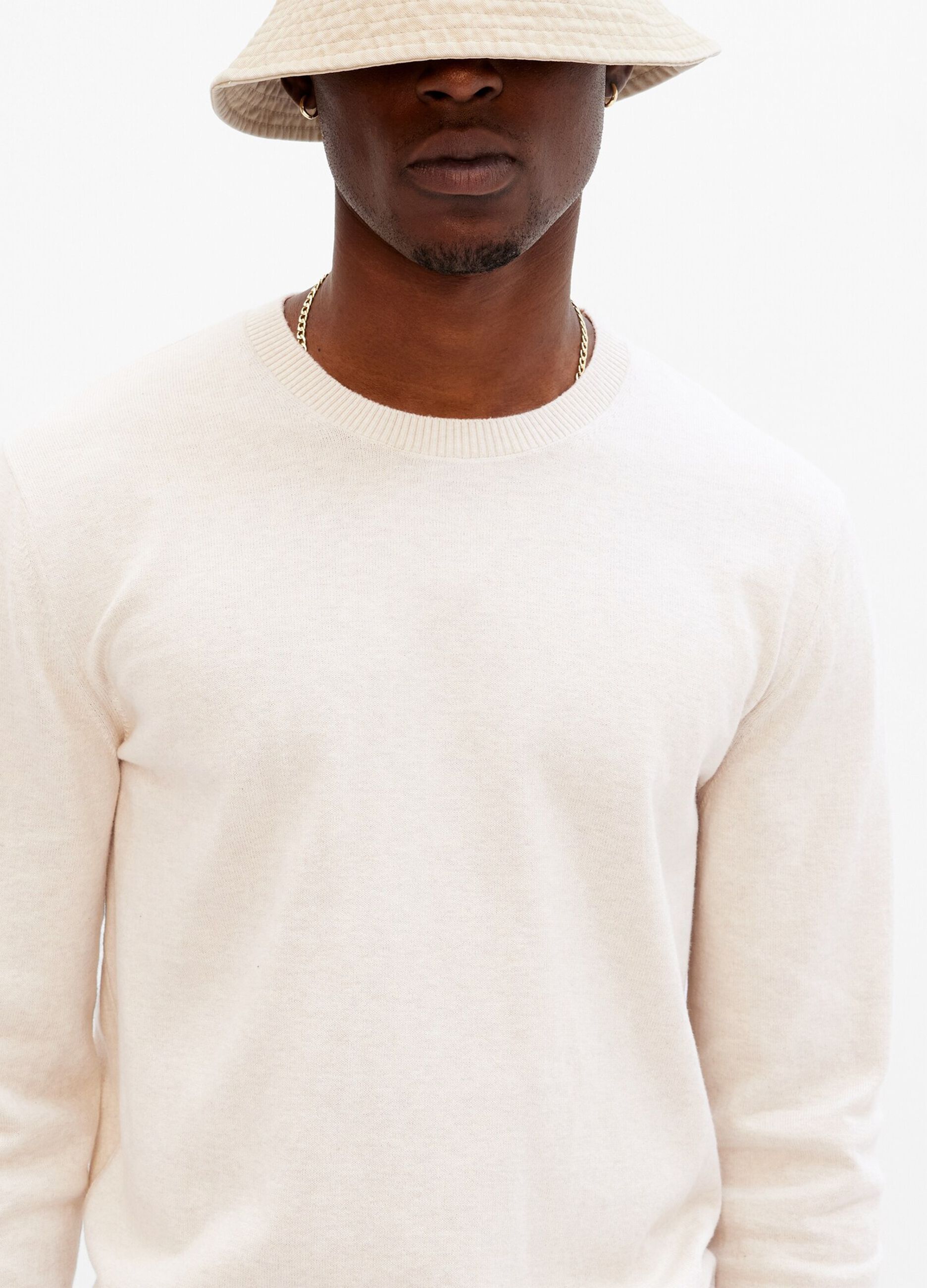 Mouliné-effect pullover with round neck_2