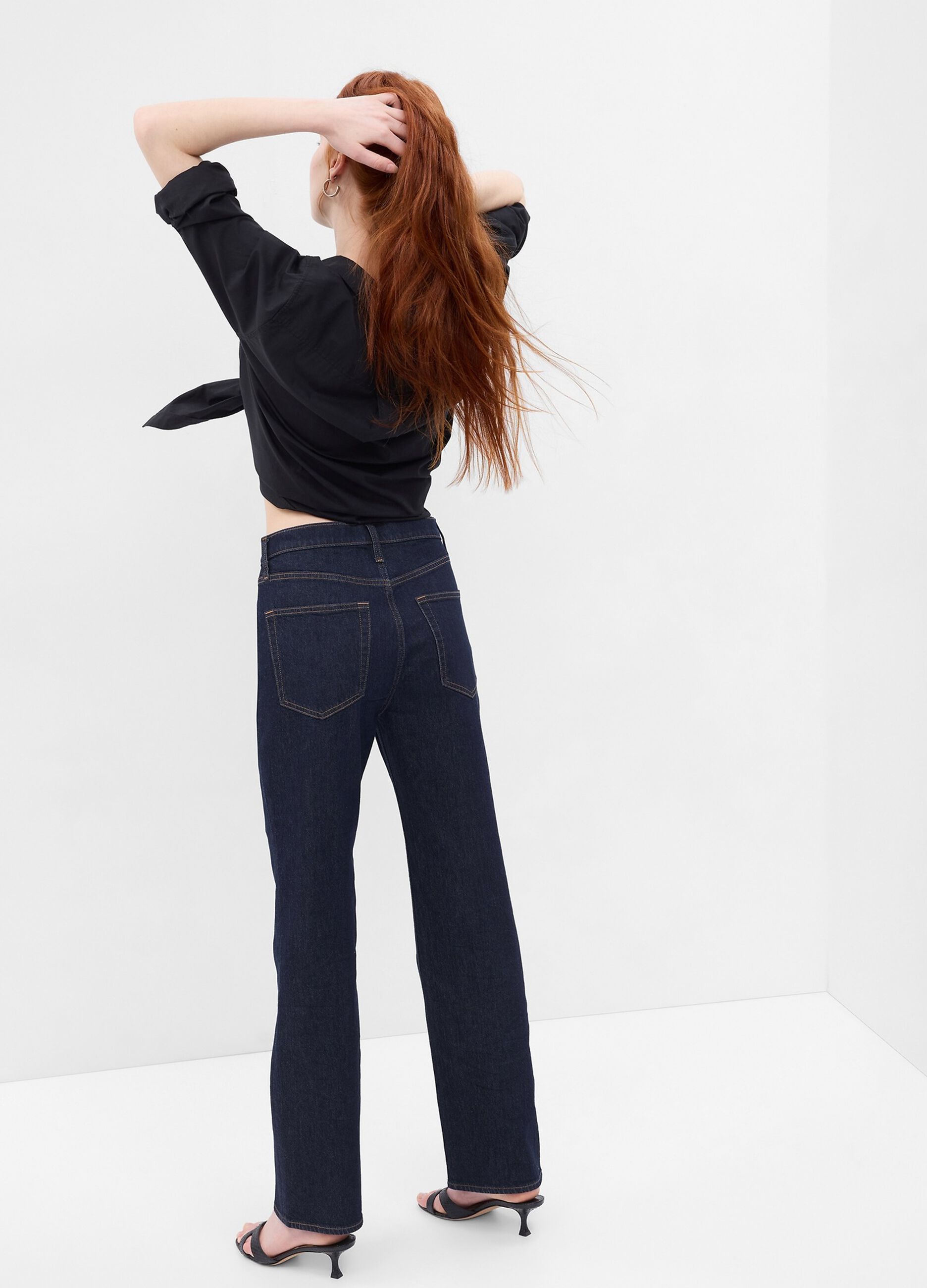 High-rise, loose-fit jeans_1