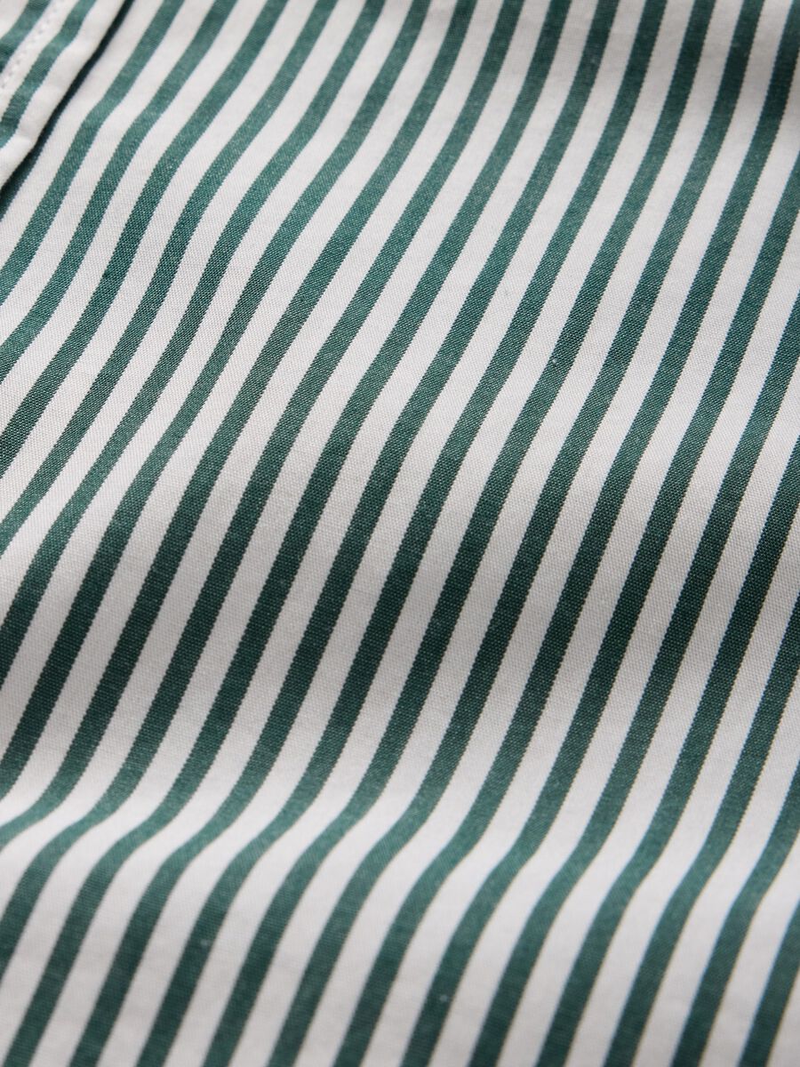 Camicia a righe verdi e bianche GAP Uomo_4