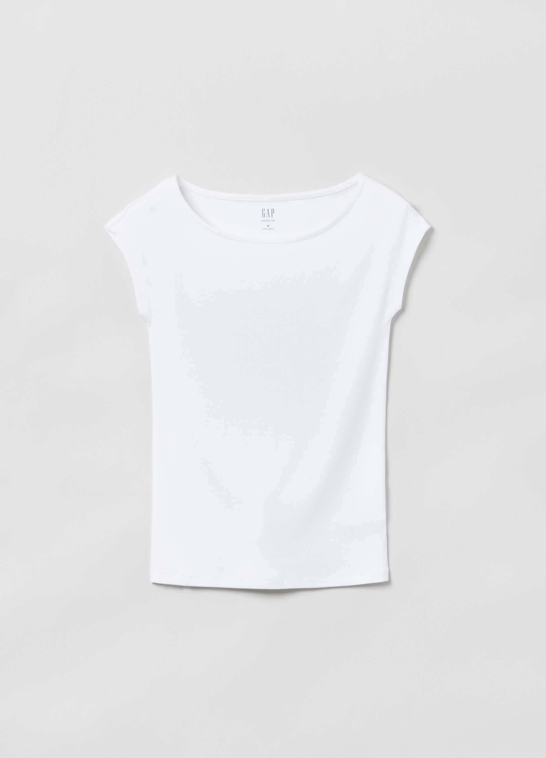T-shirt con scollo a barchetta_1