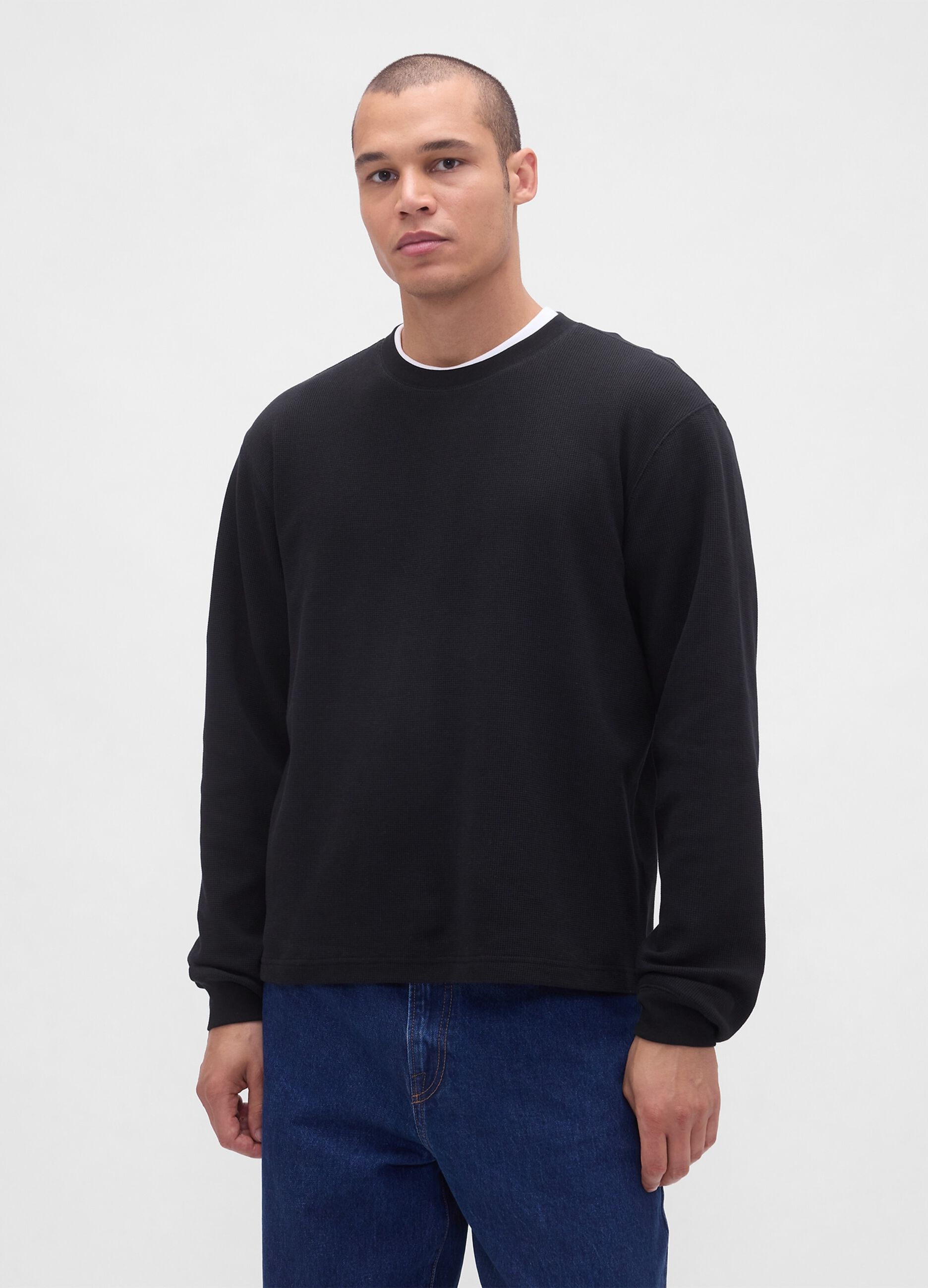 Maglia a maniche lunghe nera elasticizzata