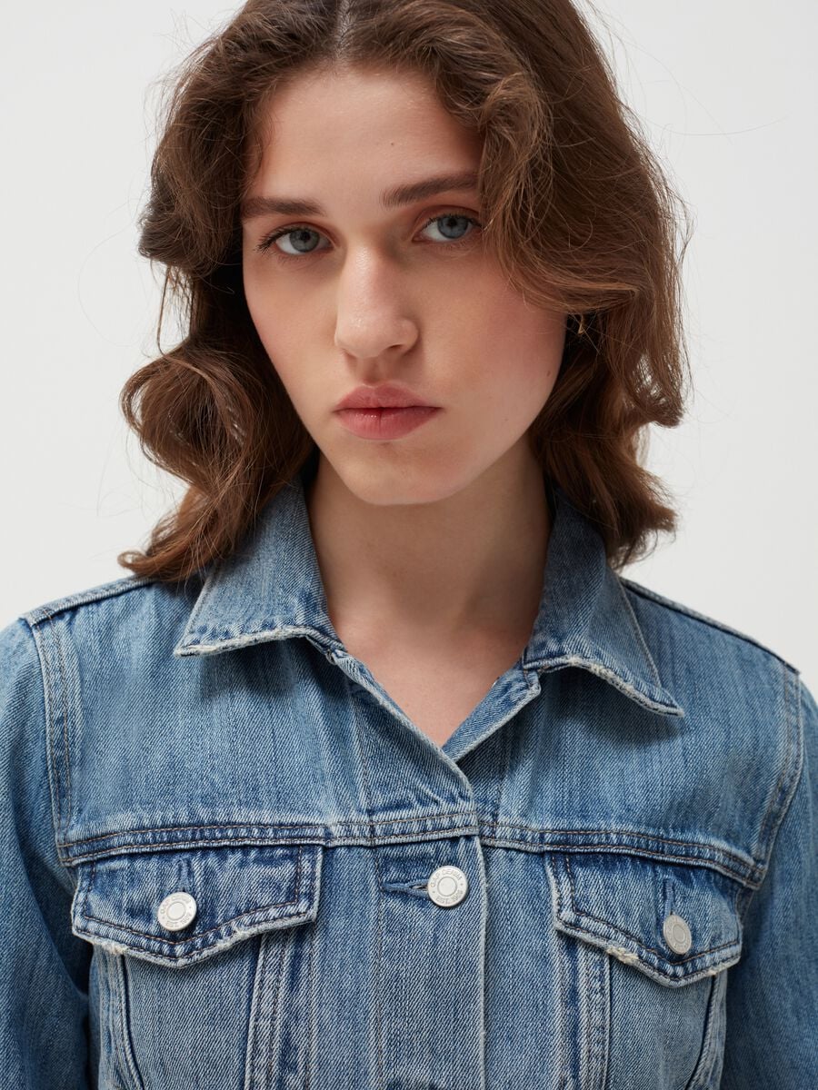 Giacca corta in denim Donna_0
