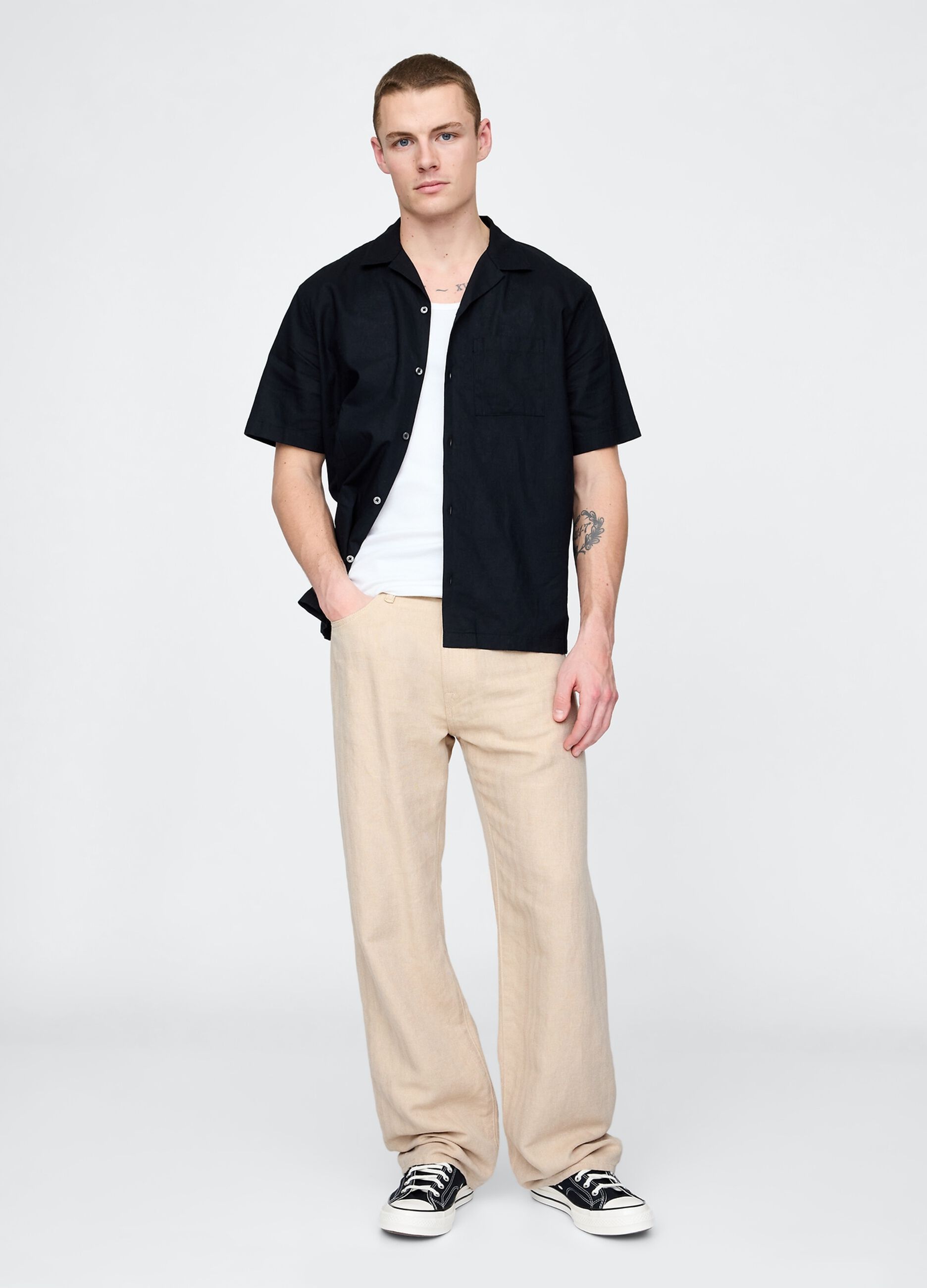 Pantaloni larghi in lino beige