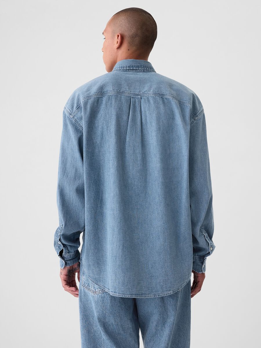 Camicia button-down in denim  Uomo_2