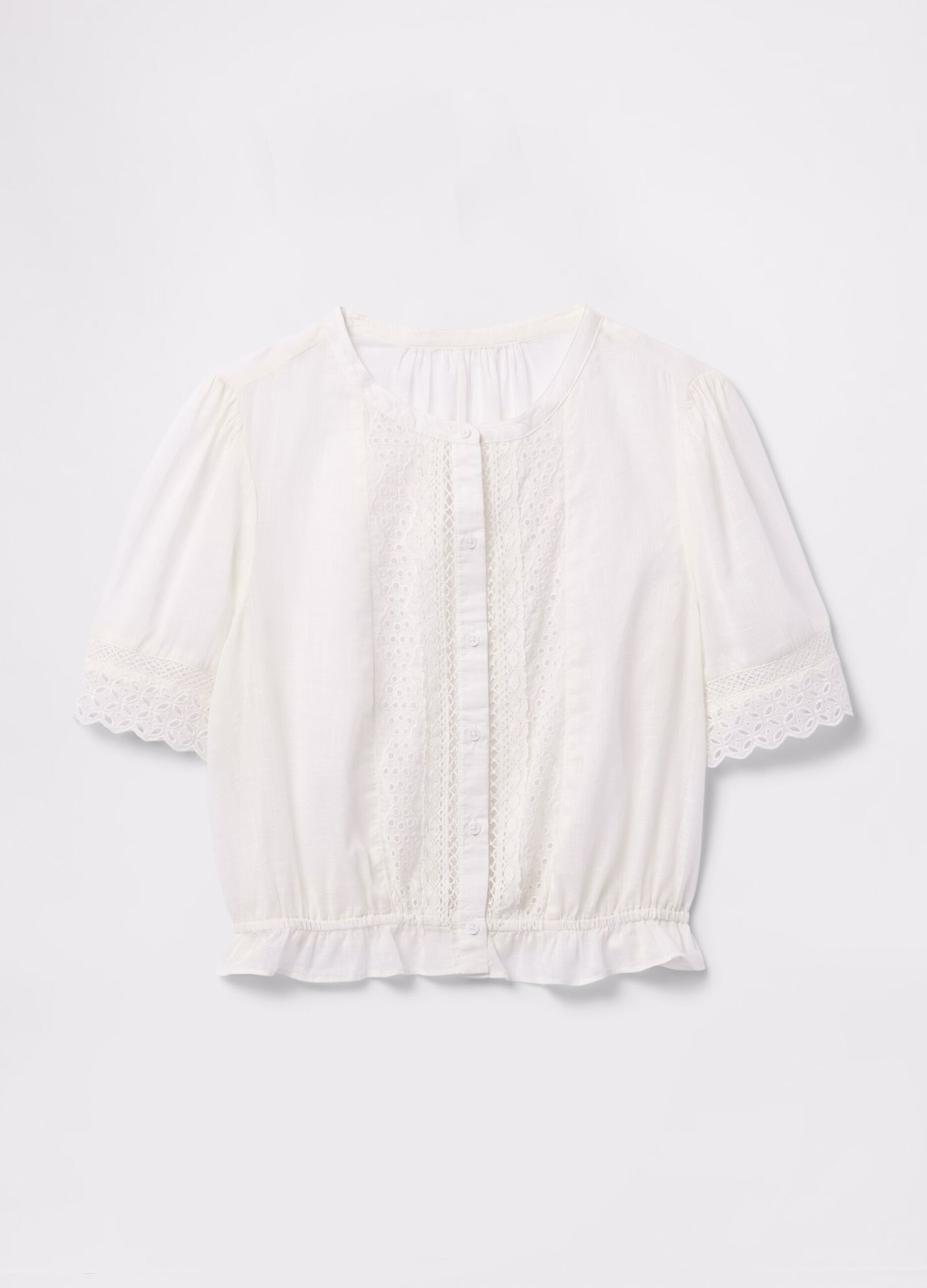 White blouse with embroidery in cotton_3