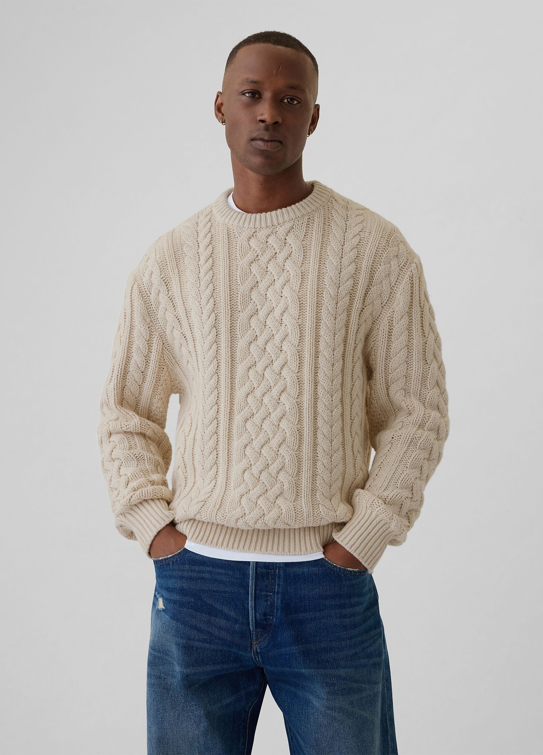 Pullover with cable-knit design