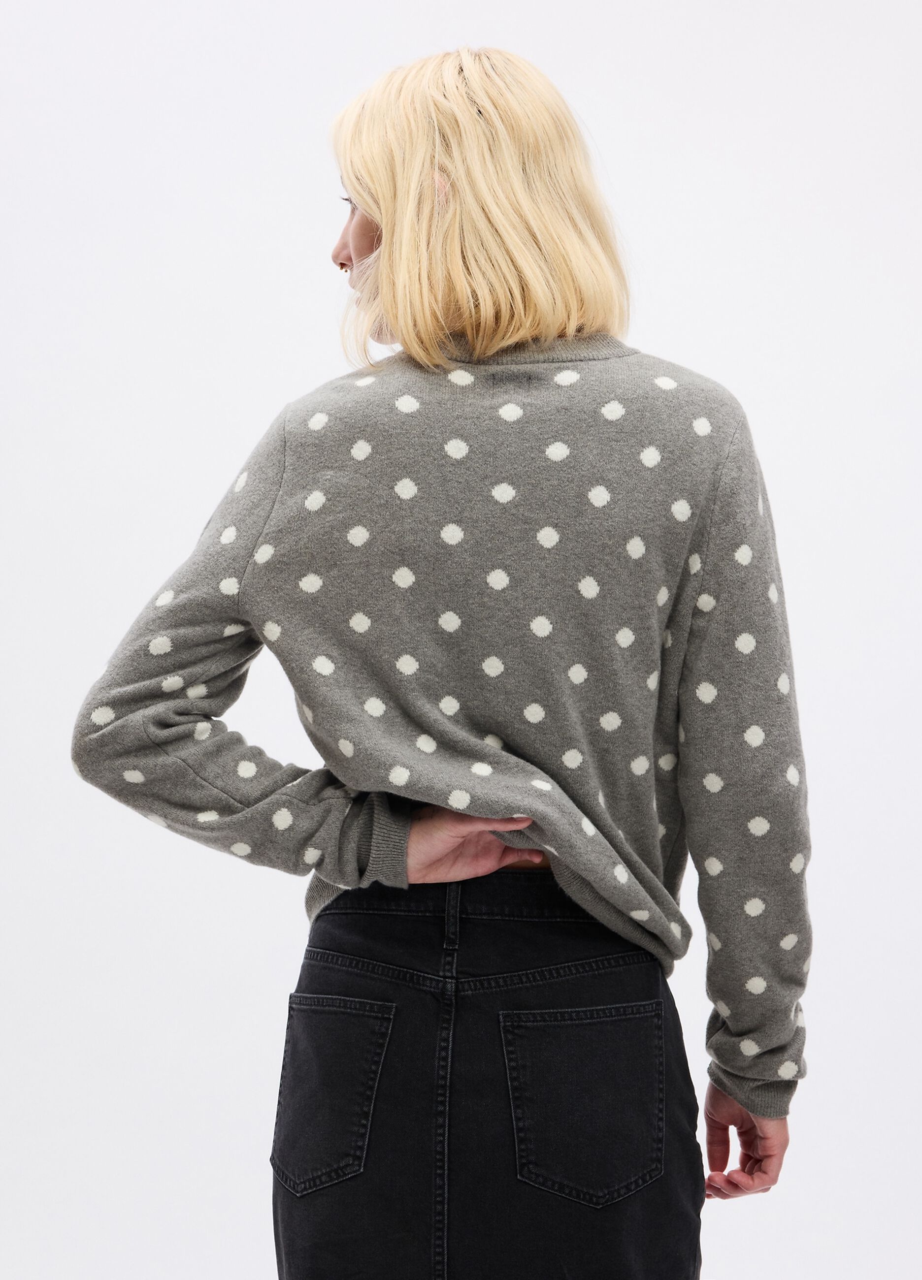 Pullover con scollo rotondo_1