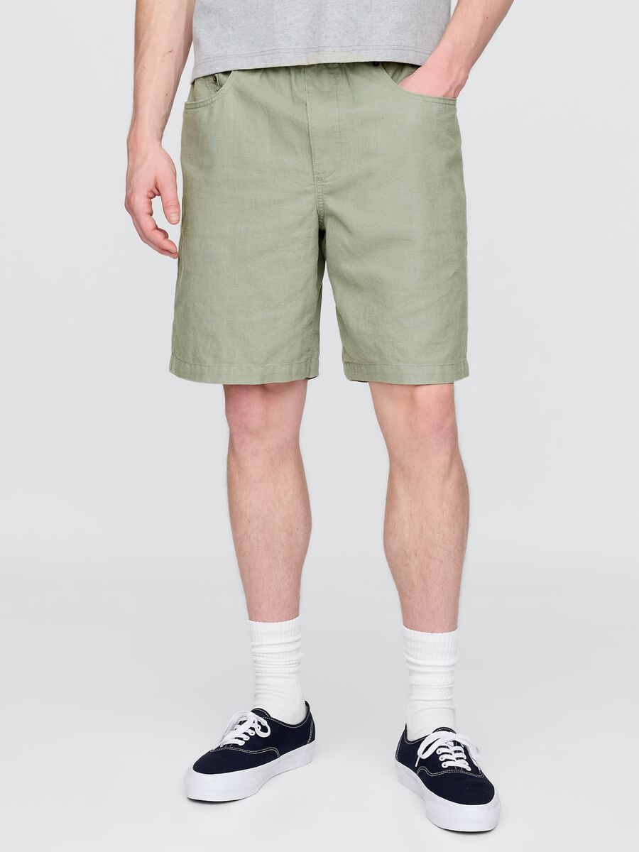Shorts verde in lino e cotone Gap Uomo_1
