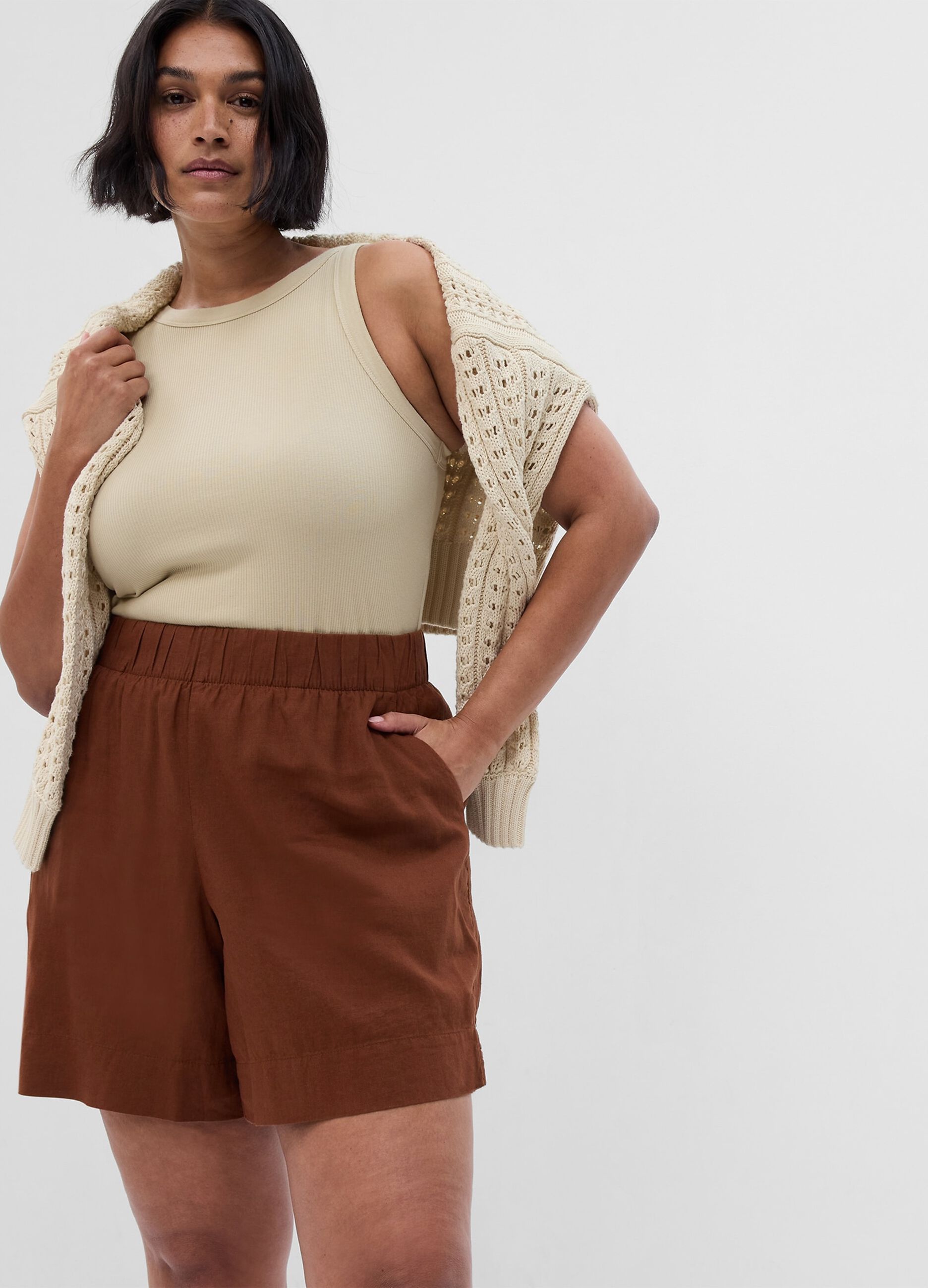 Linen and viscose pull-on shorts_3