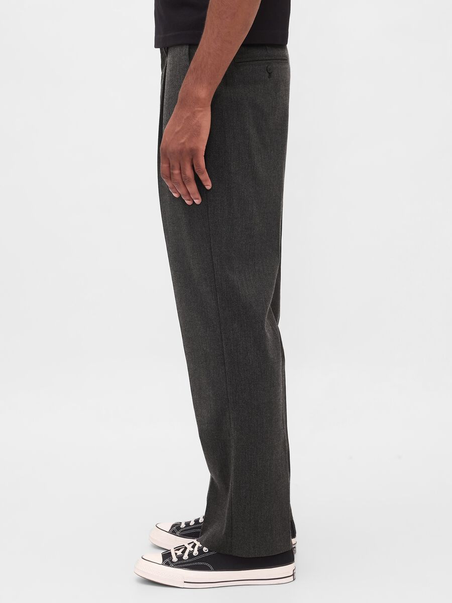Grey trousers in viscose and wool blend Man_3