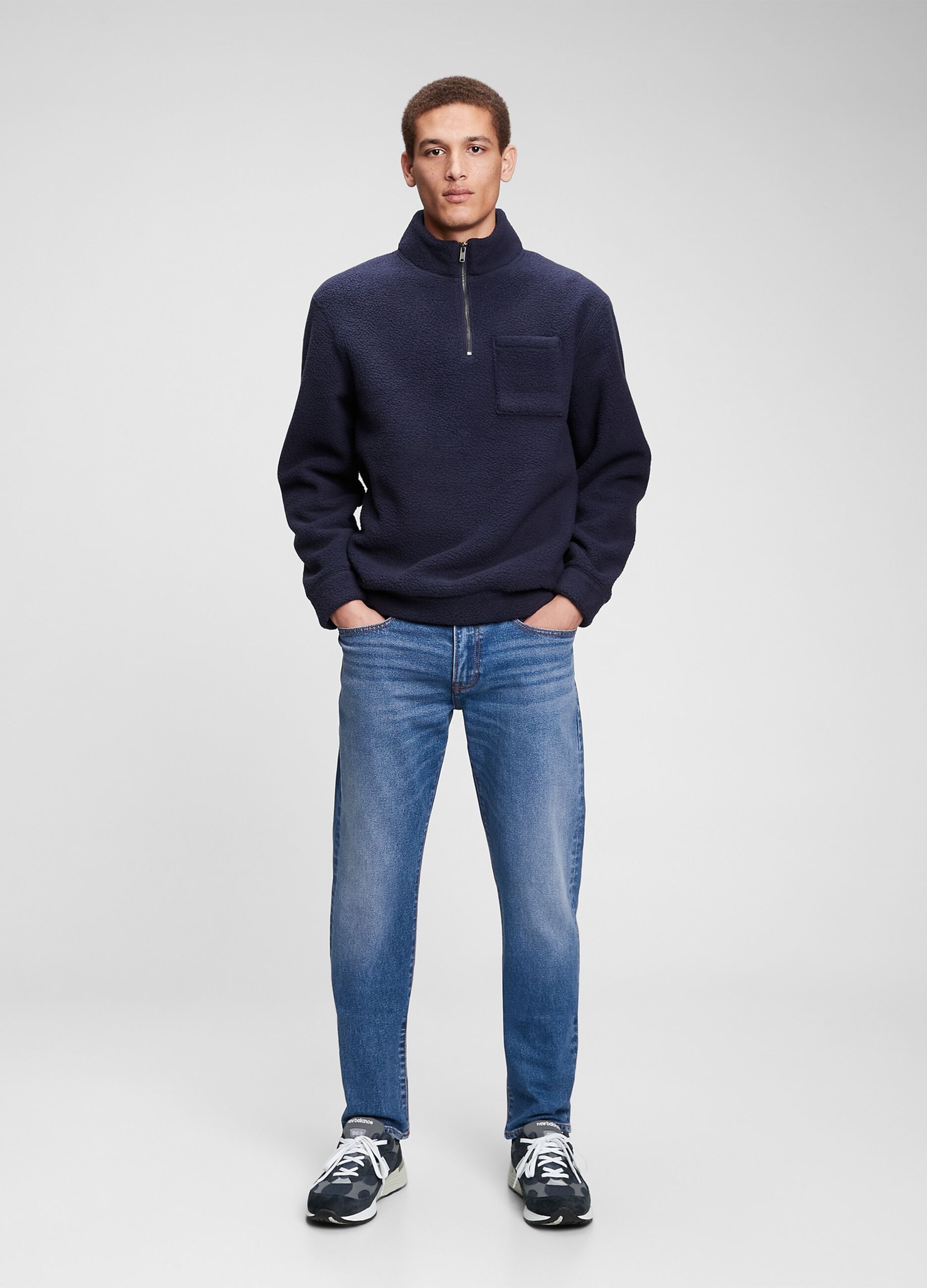 Slim-fit jeans with discolouring