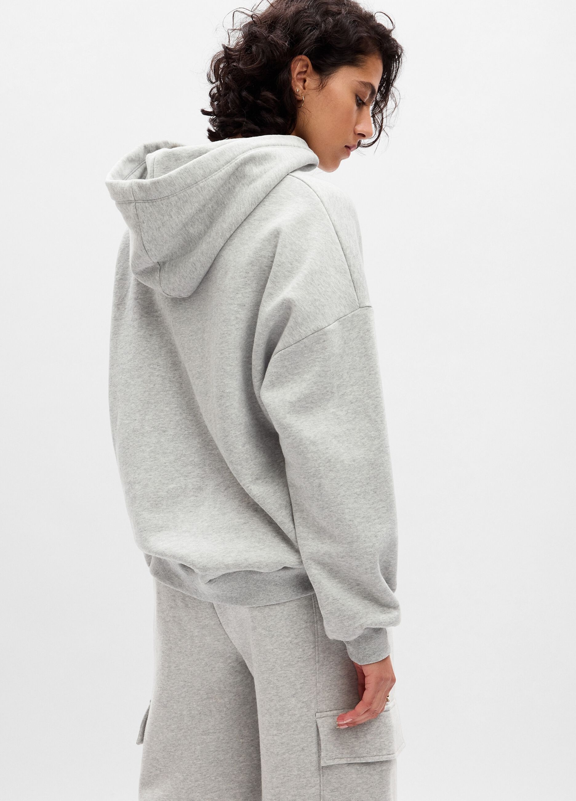 Felpa oversize con cappuccio_1
