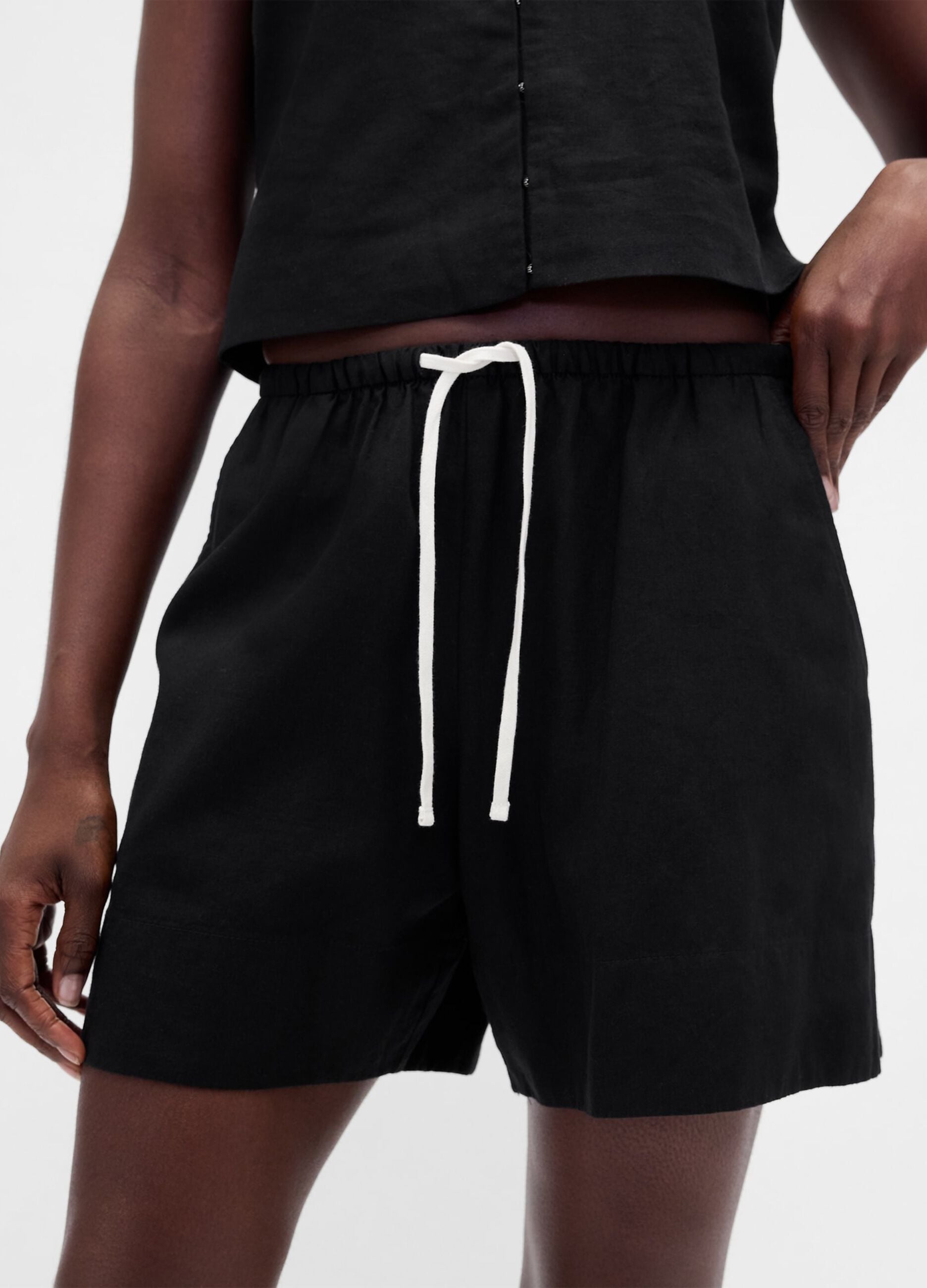 Shorts in misto lino