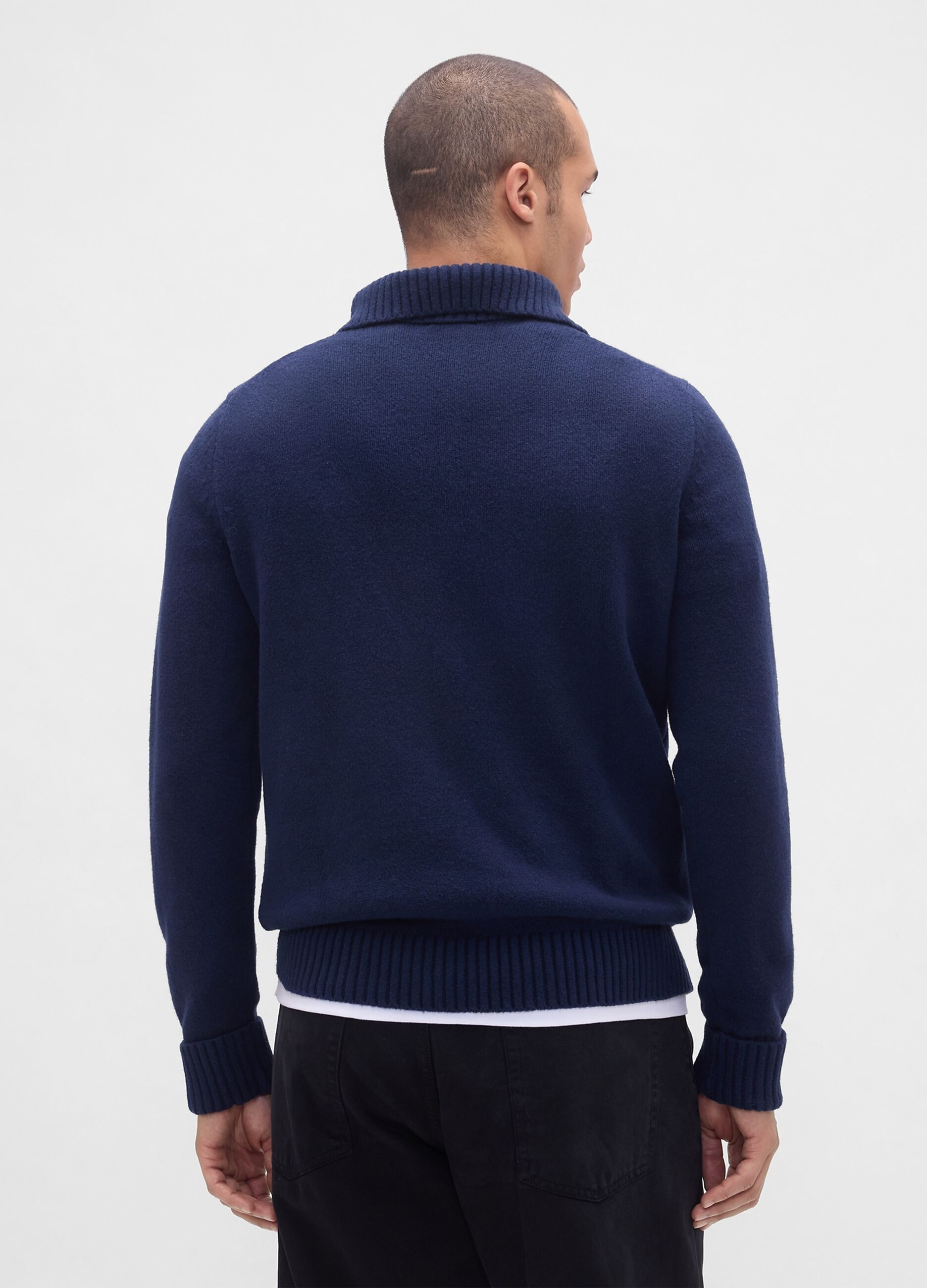 Maglione blu uomo in misto cotone_2
